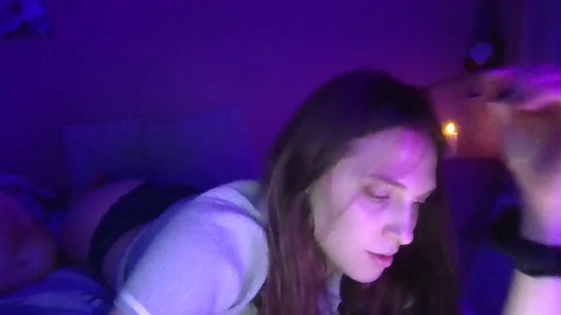 Gallery image thumbnail from HaleyReed's myfreecams stream on, 02/19/2025, 18:35 image 15 of 20