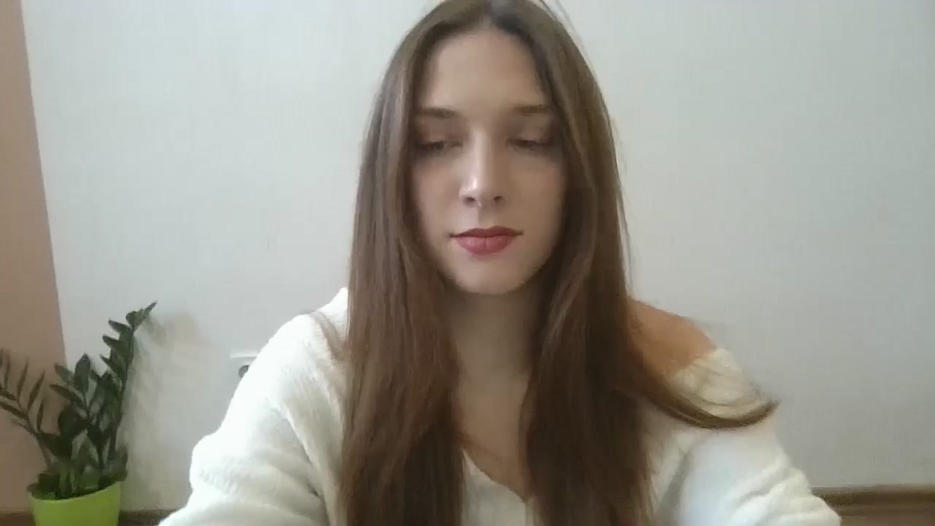 Gallery image thumbnail from HaleyReed's myfreecams stream on, 02/20/2025, 11:52 image 1 of 20