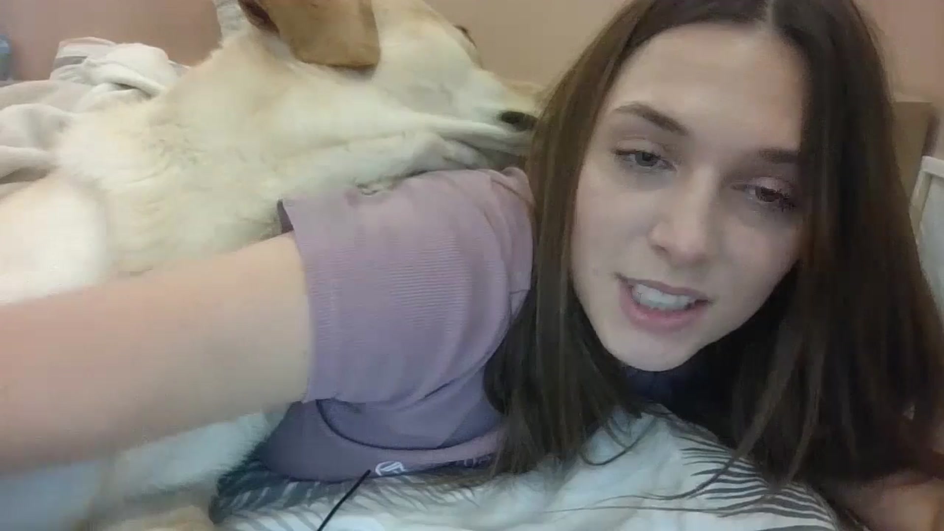 Gallery image thumbnail from HaleyReed's myfreecams stream on, 02/20/2025, 16:19 image 9 of 20