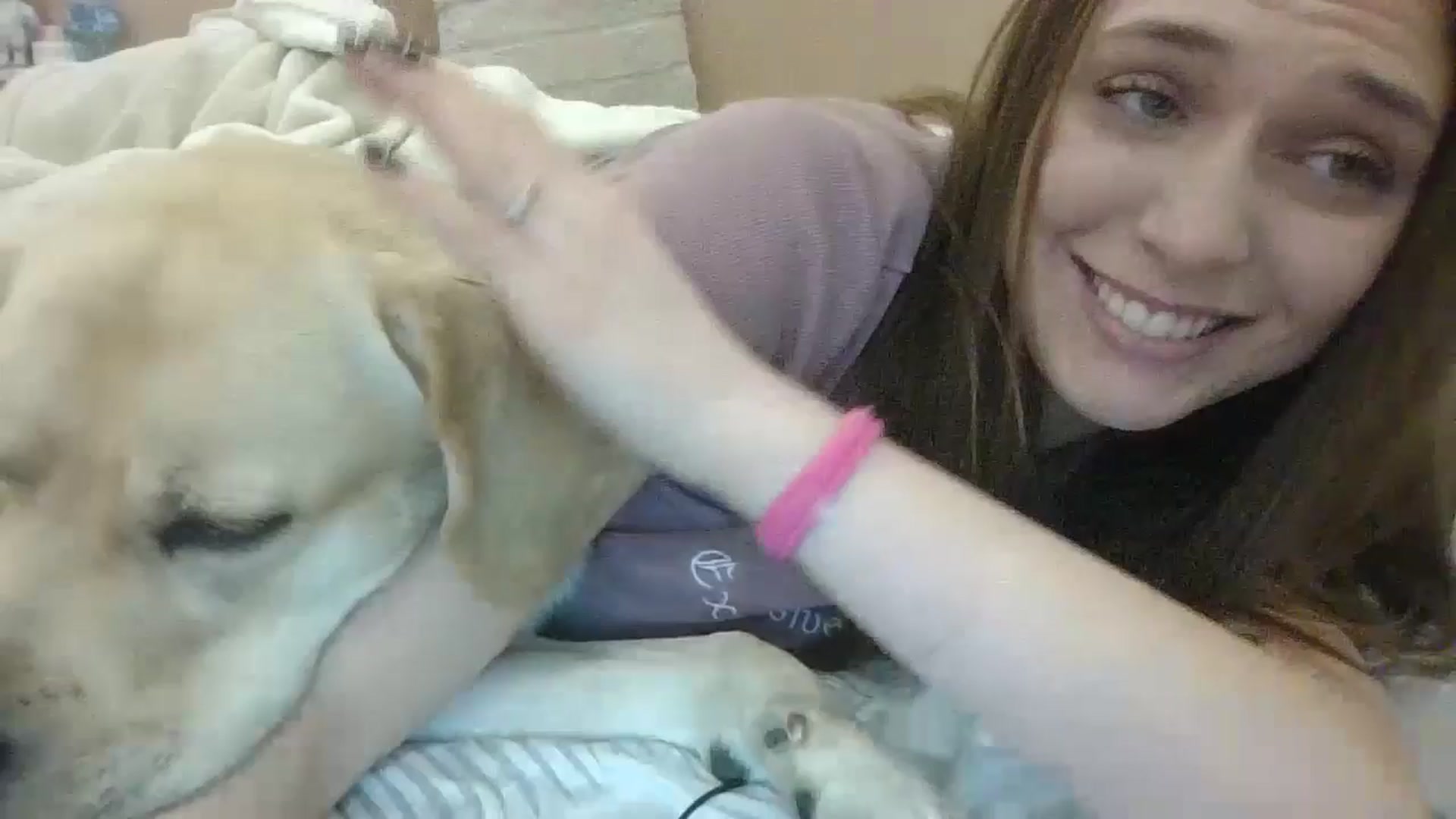 Gallery image thumbnail from HaleyReed's myfreecams stream on, 02/20/2025, 16:19 image 6 of 20