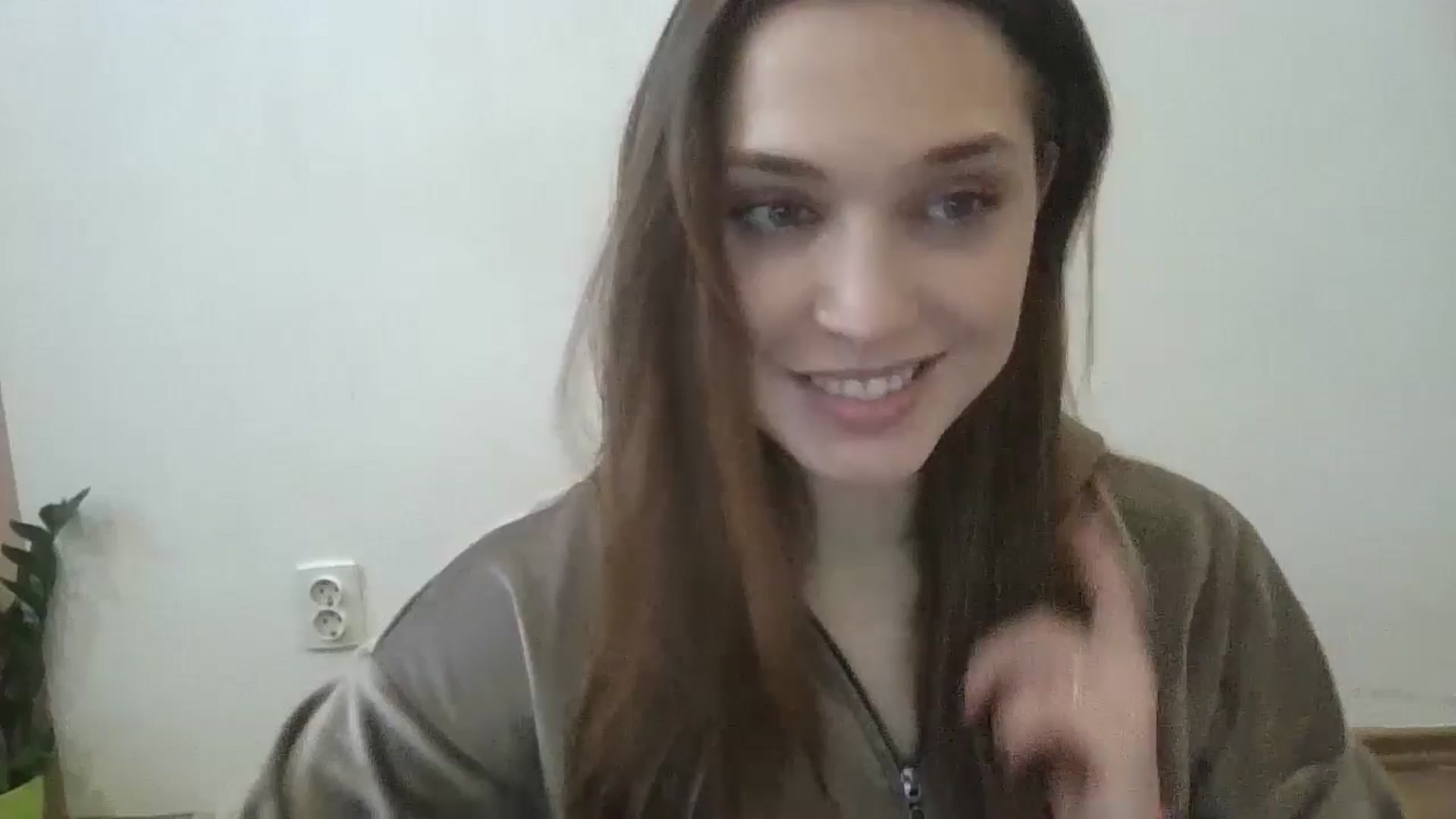 Gallery image thumbnail from HaleyReed's myfreecams stream on, 02/21/2025, 12:53 image 6 of 20