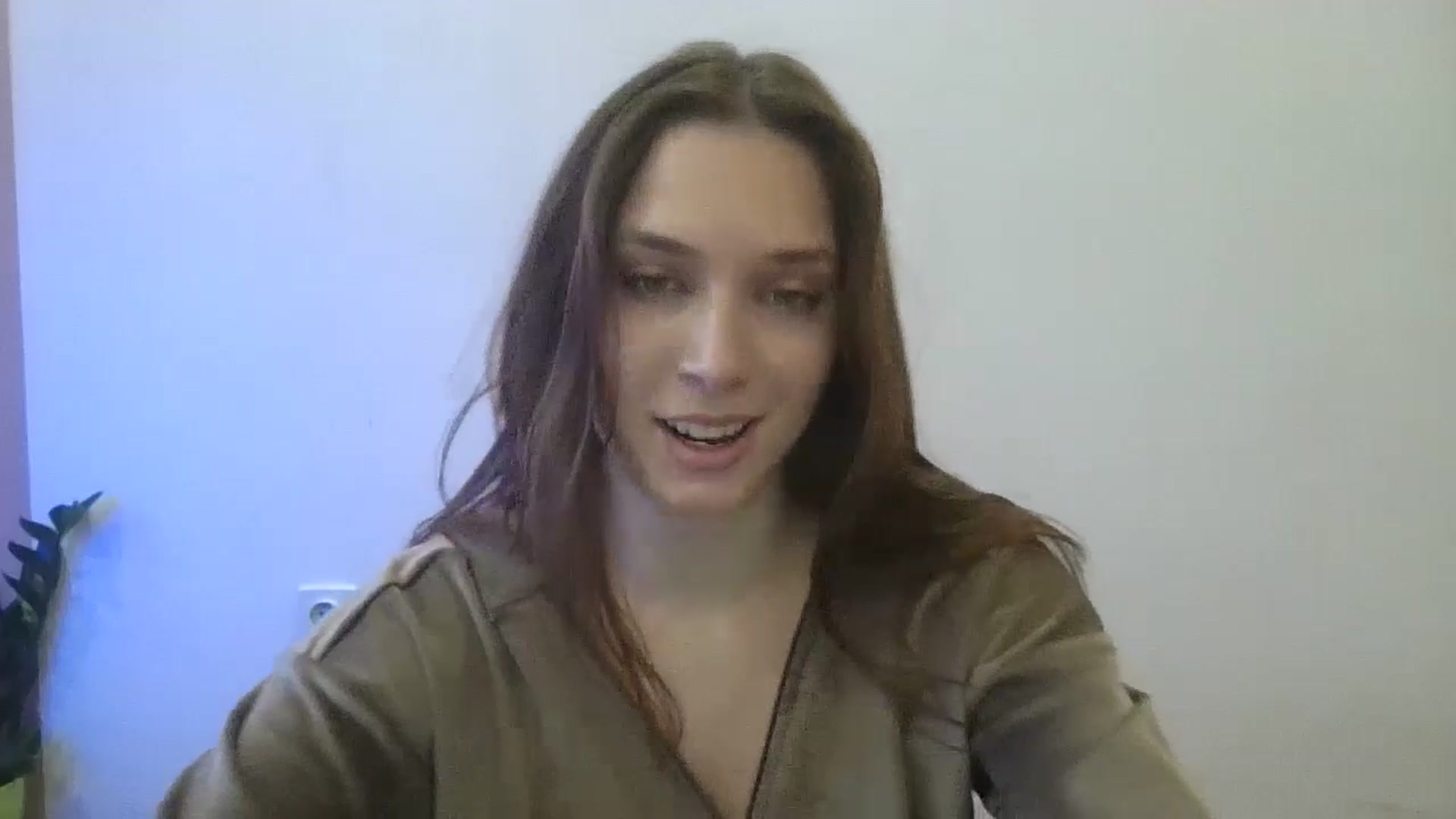 Gallery image thumbnail from HaleyReed's myfreecams stream on, 02/21/2025, 13:37 image 16 of 20