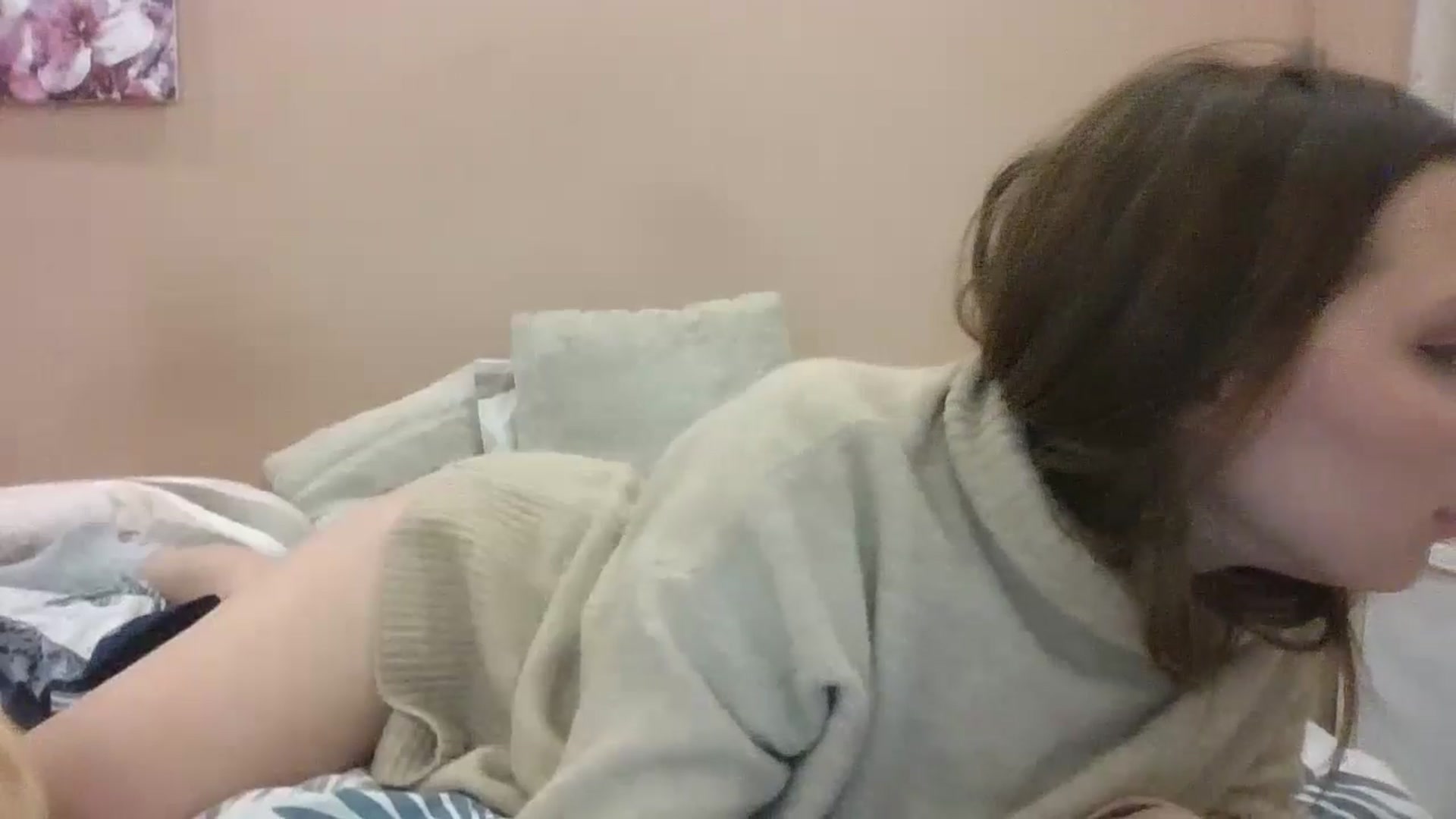 Gallery image thumbnail from HaleyReed's myfreecams stream on, 02/21/2025, 18:09 image 2 of 20