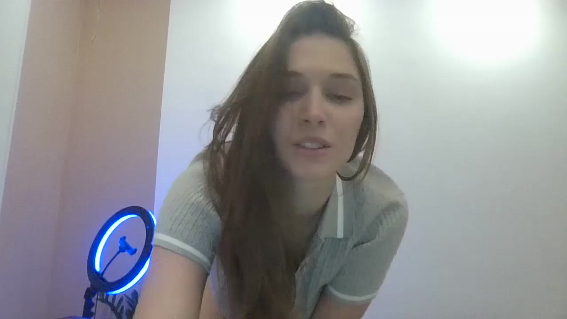 Gallery image thumbnail from HaleyReed's myfreecams stream on, 02/23/2025, 17:02 image 14 of 20