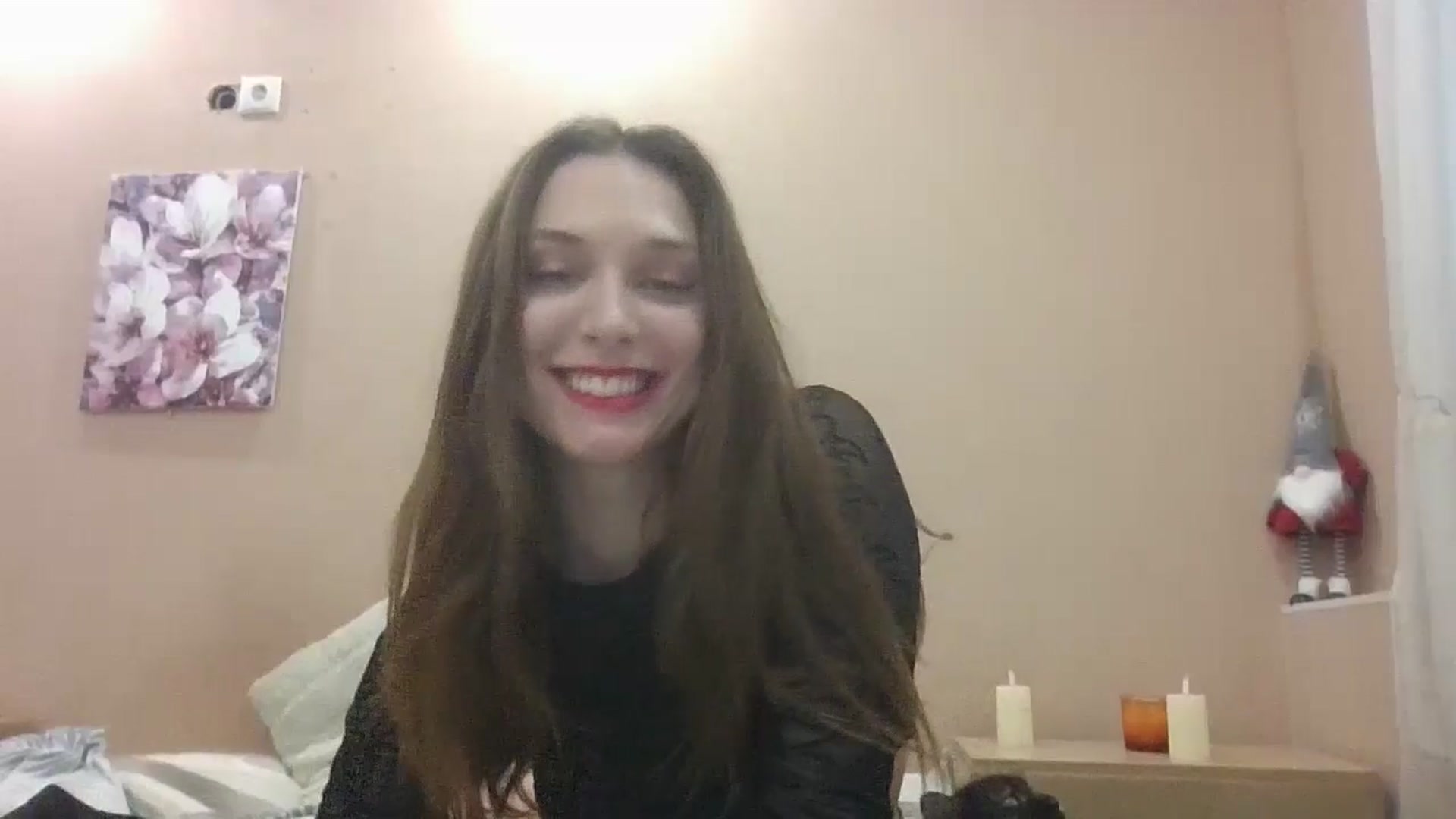 Gallery image thumbnail from HaleyReed's myfreecams stream on, 02/24/2025, 15:20 image 13 of 20