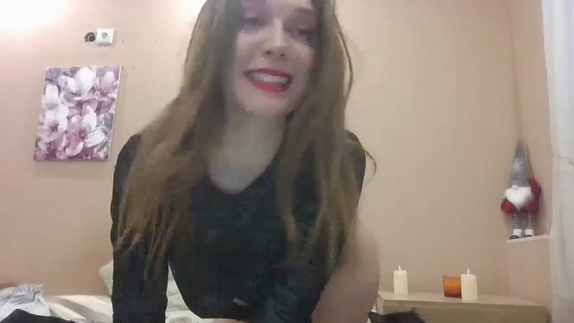 Gallery image thumbnail from HaleyReed's myfreecams stream on, 02/24/2025, 15:20 image 12 of 20