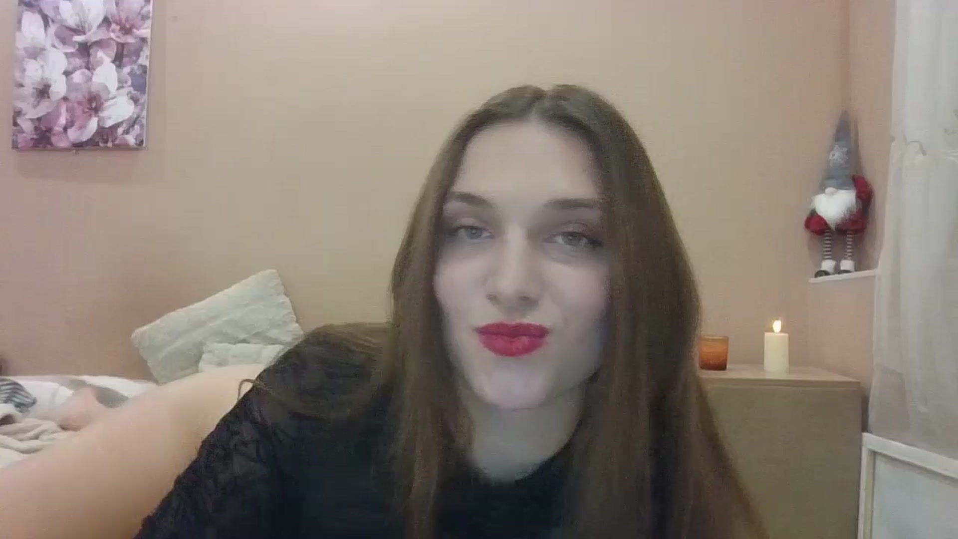 Gallery image thumbnail from HaleyReed's myfreecams stream on, 02/24/2025, 16:32 image 6 of 20