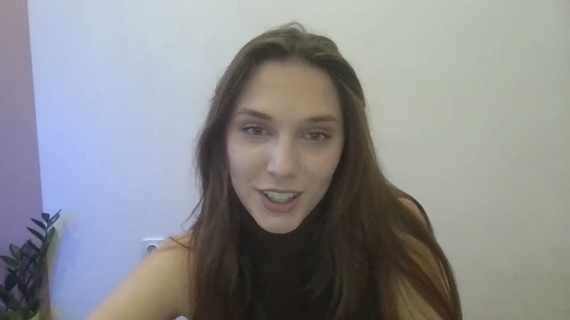 Gallery image thumbnail from HaleyReed's myfreecams stream on, 02/26/2025, 15:05 image 10 of 20