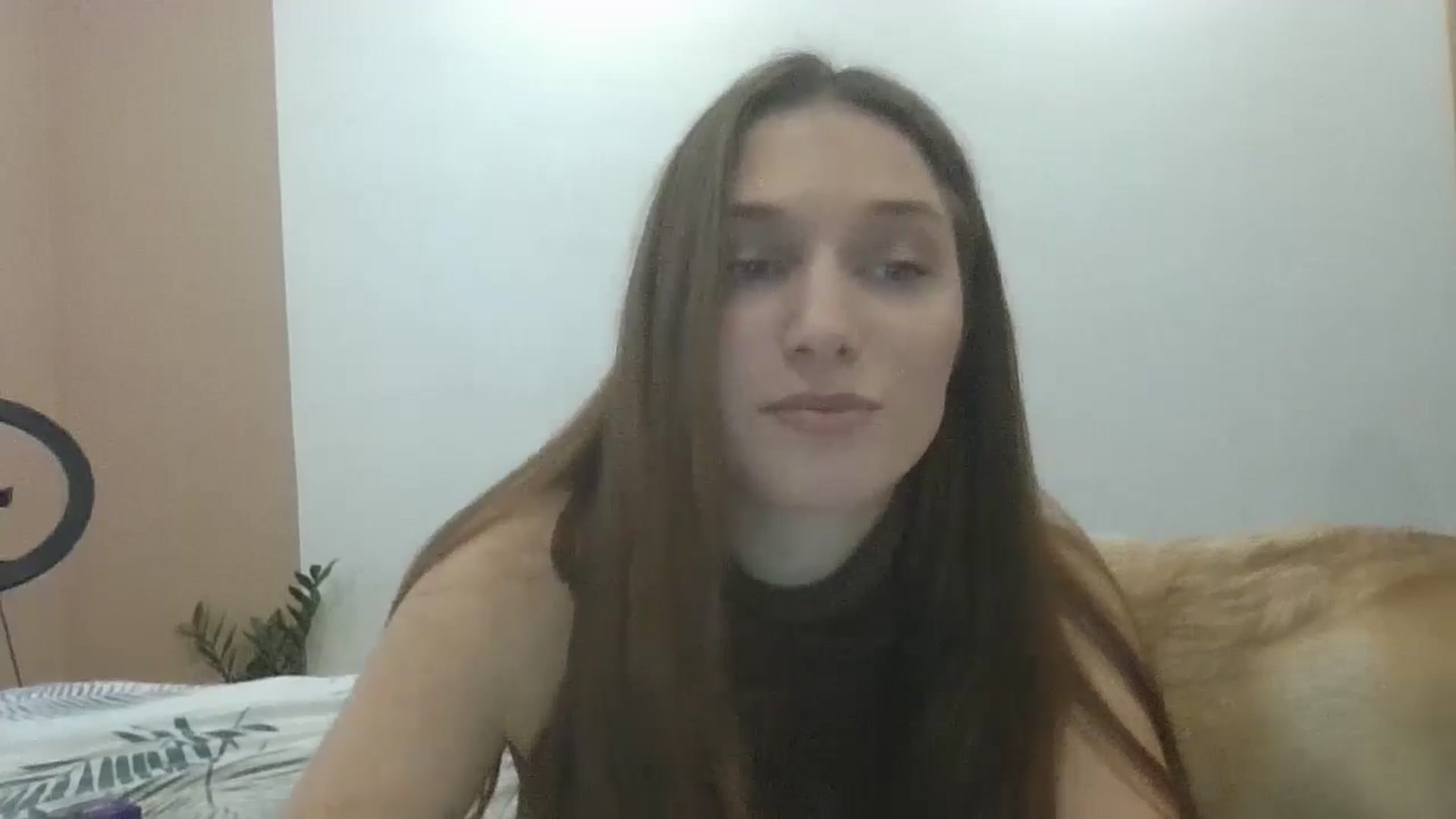 Gallery image thumbnail from HaleyReed's myfreecams stream on, 02/26/2025, 15:05 image 3 of 20