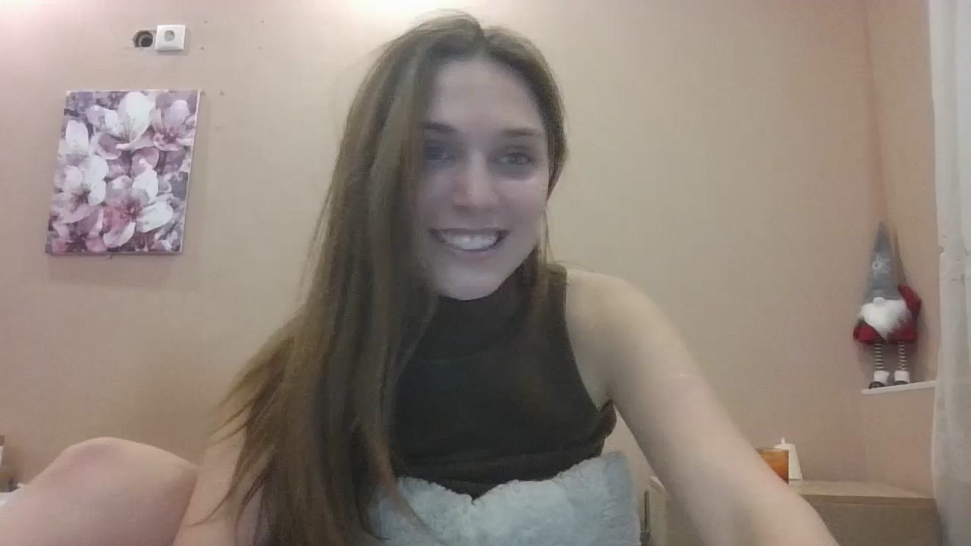 Gallery image thumbnail from HaleyReed's myfreecams stream on, 02/26/2025, 19:11 image 4 of 20