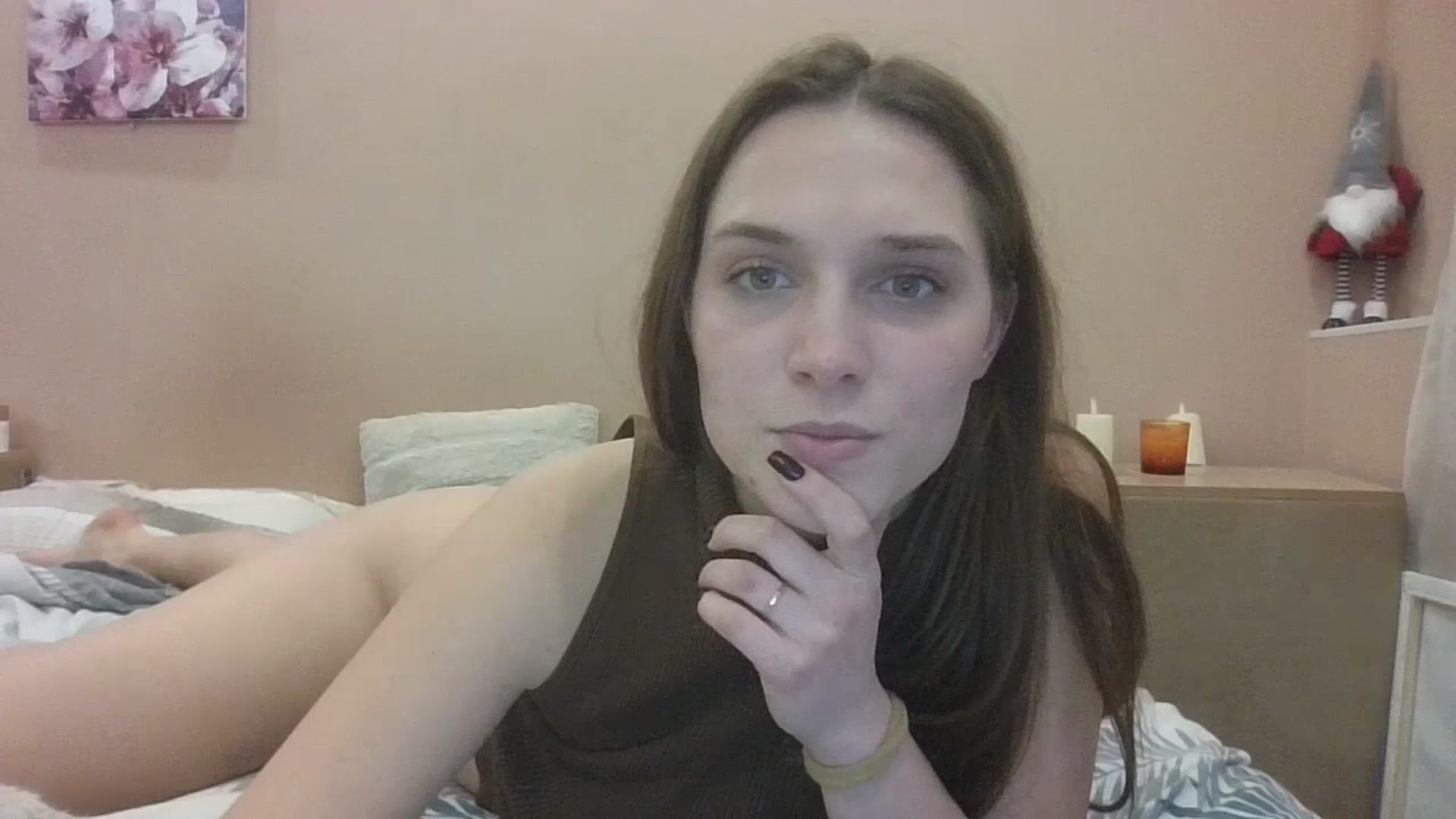 Gallery image thumbnail from HaleyReed's myfreecams stream on, 02/26/2025, 19:11 image 7 of 20