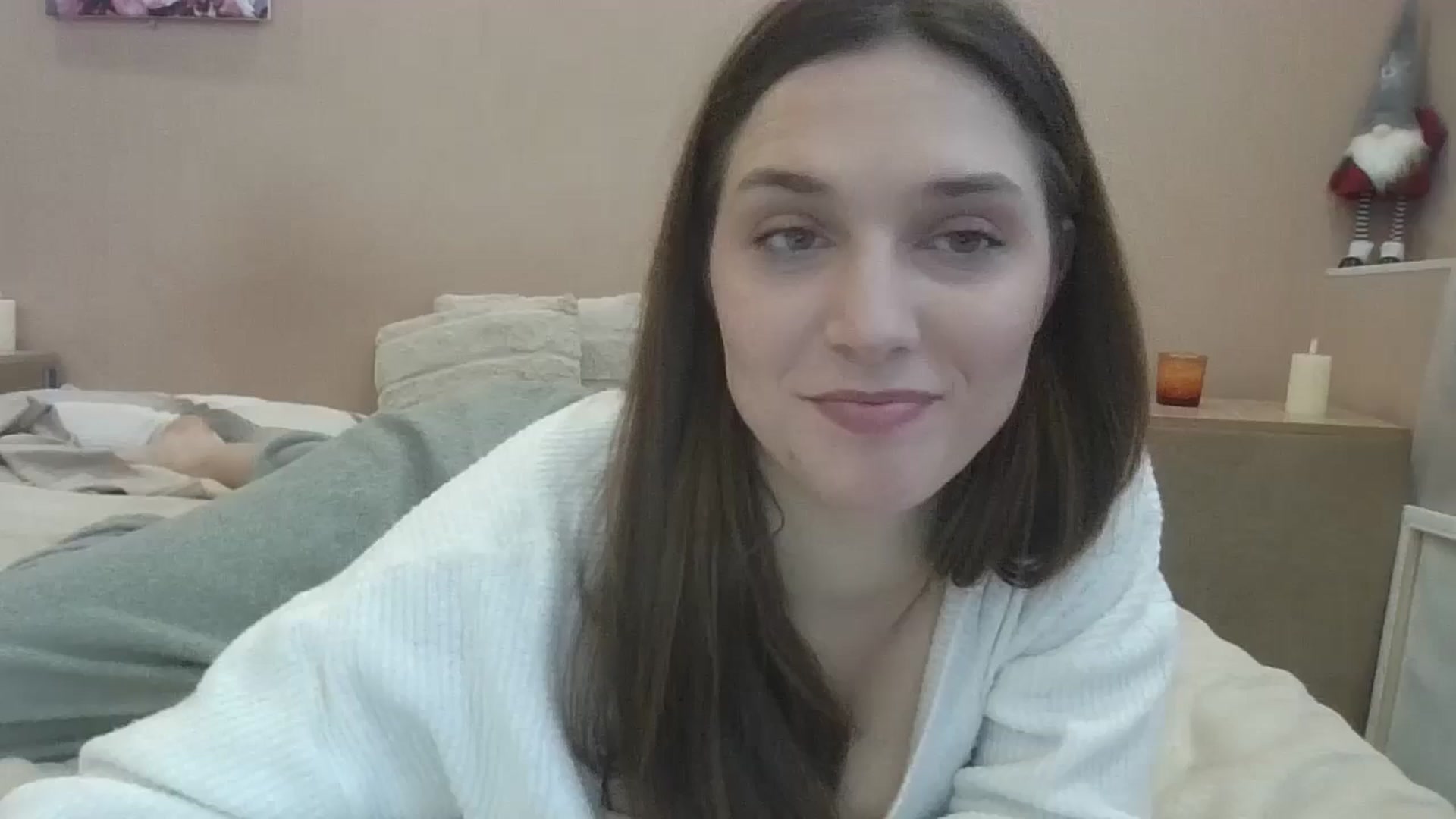 Gallery image thumbnail from HaleyReed's myfreecams stream on, 02/27/2025, 12:27 image 16 of 20
