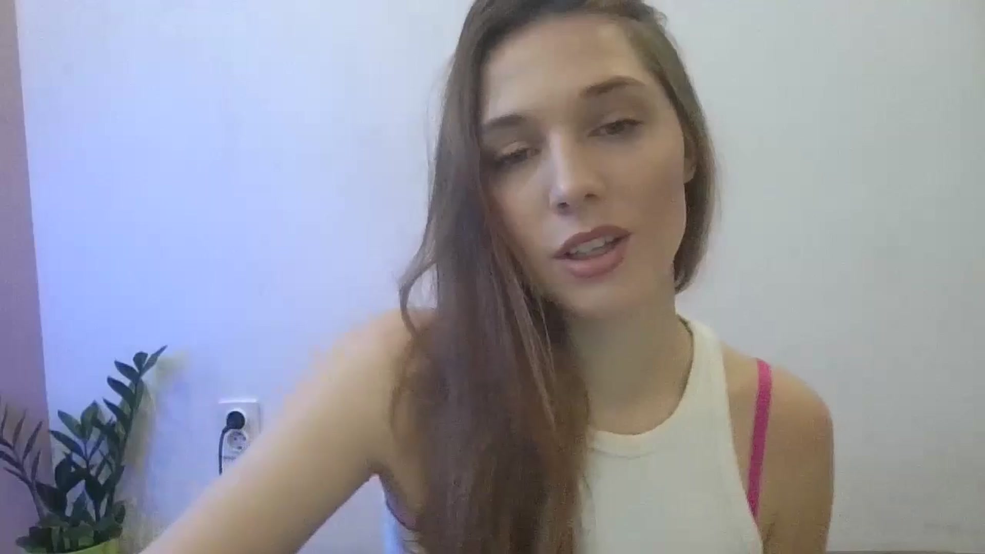Gallery image thumbnail from HaleyReed's myfreecams stream on, 02/28/2025, 13:01 image 17 of 20