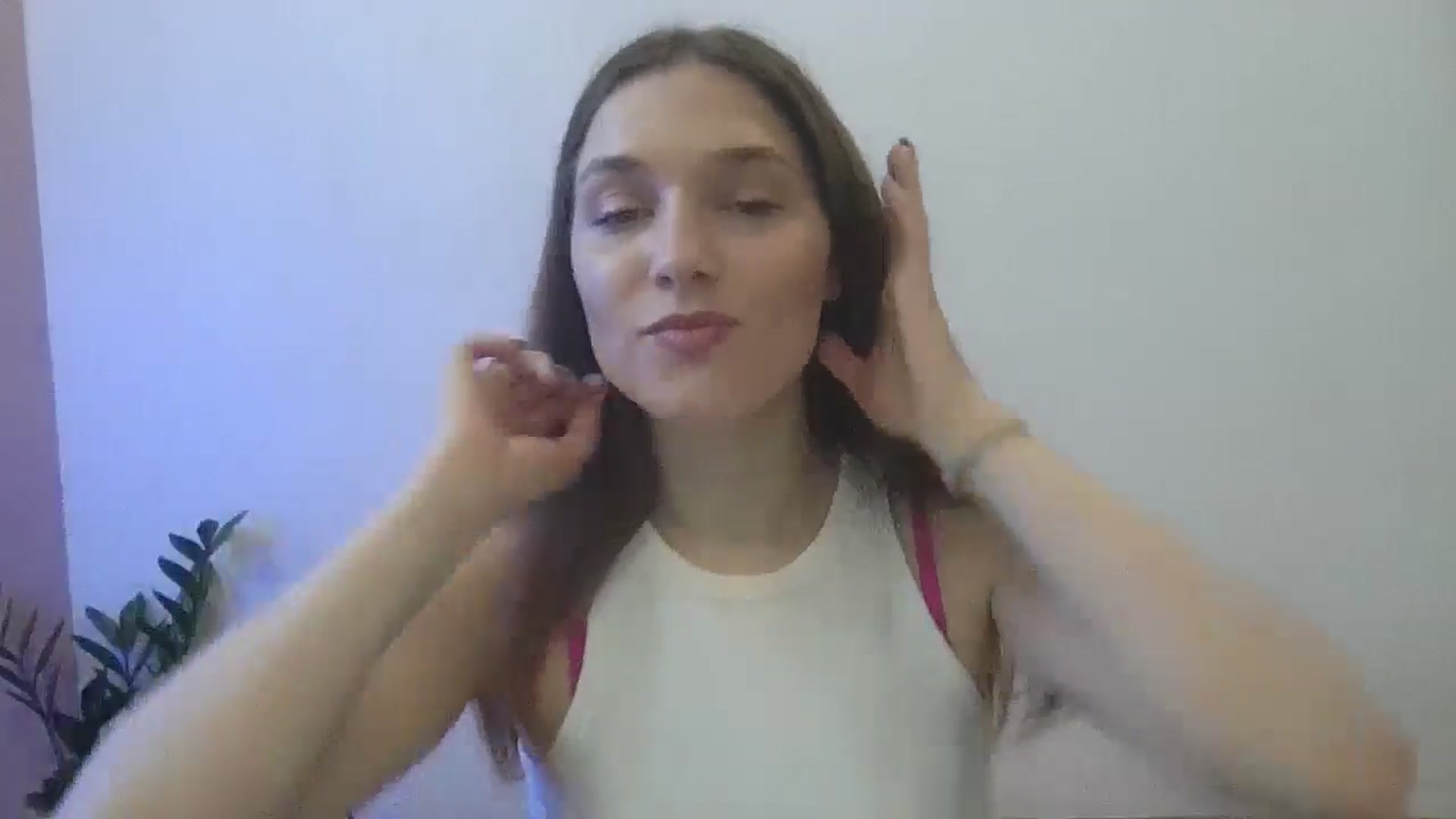 Gallery image thumbnail from HaleyReed's myfreecams stream on, 02/28/2025, 13:01 image 16 of 20
