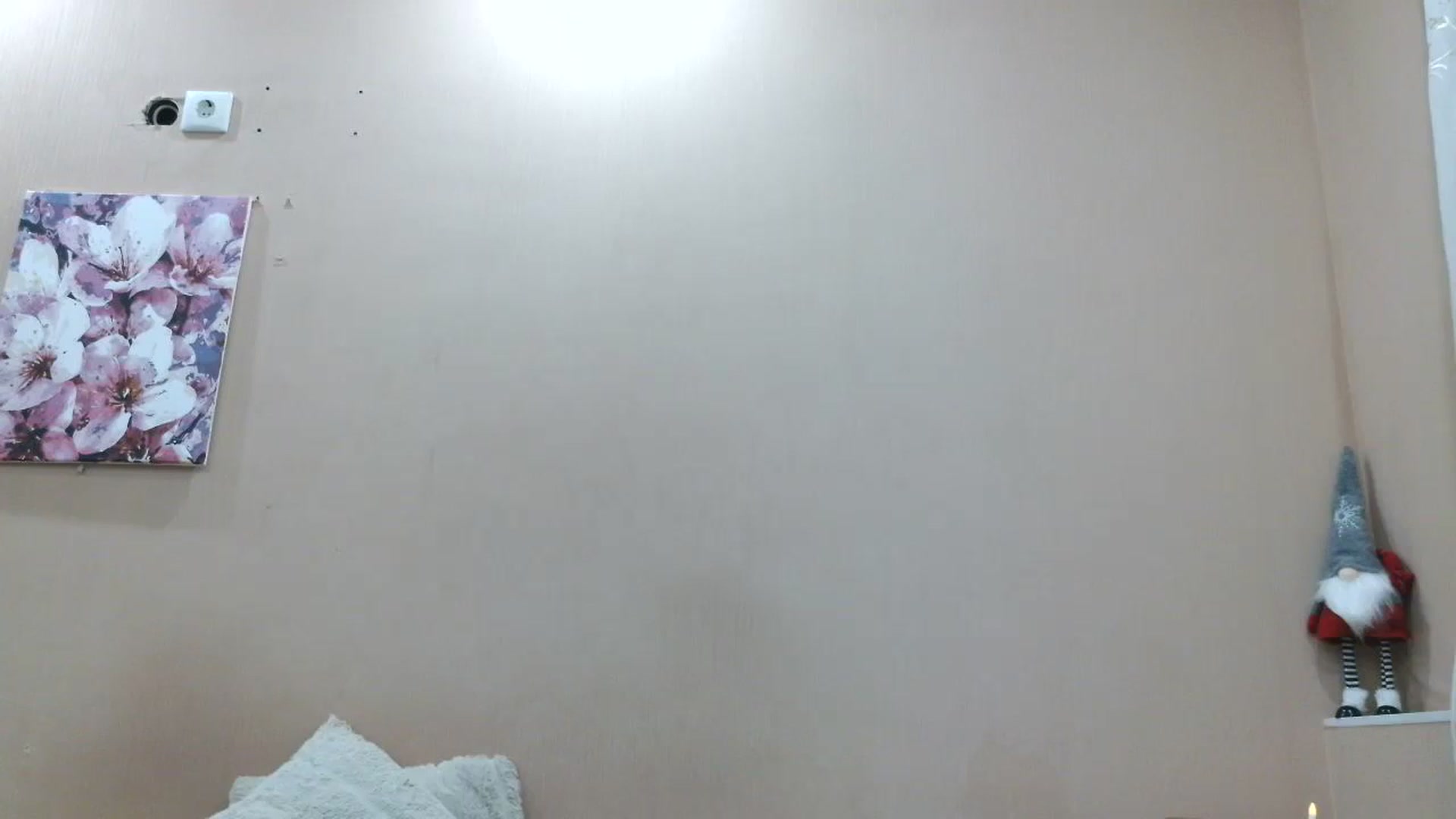 Gallery image thumbnail from HaleyReed's myfreecams stream on, 03/02/2025, 15:55 image 18 of 20
