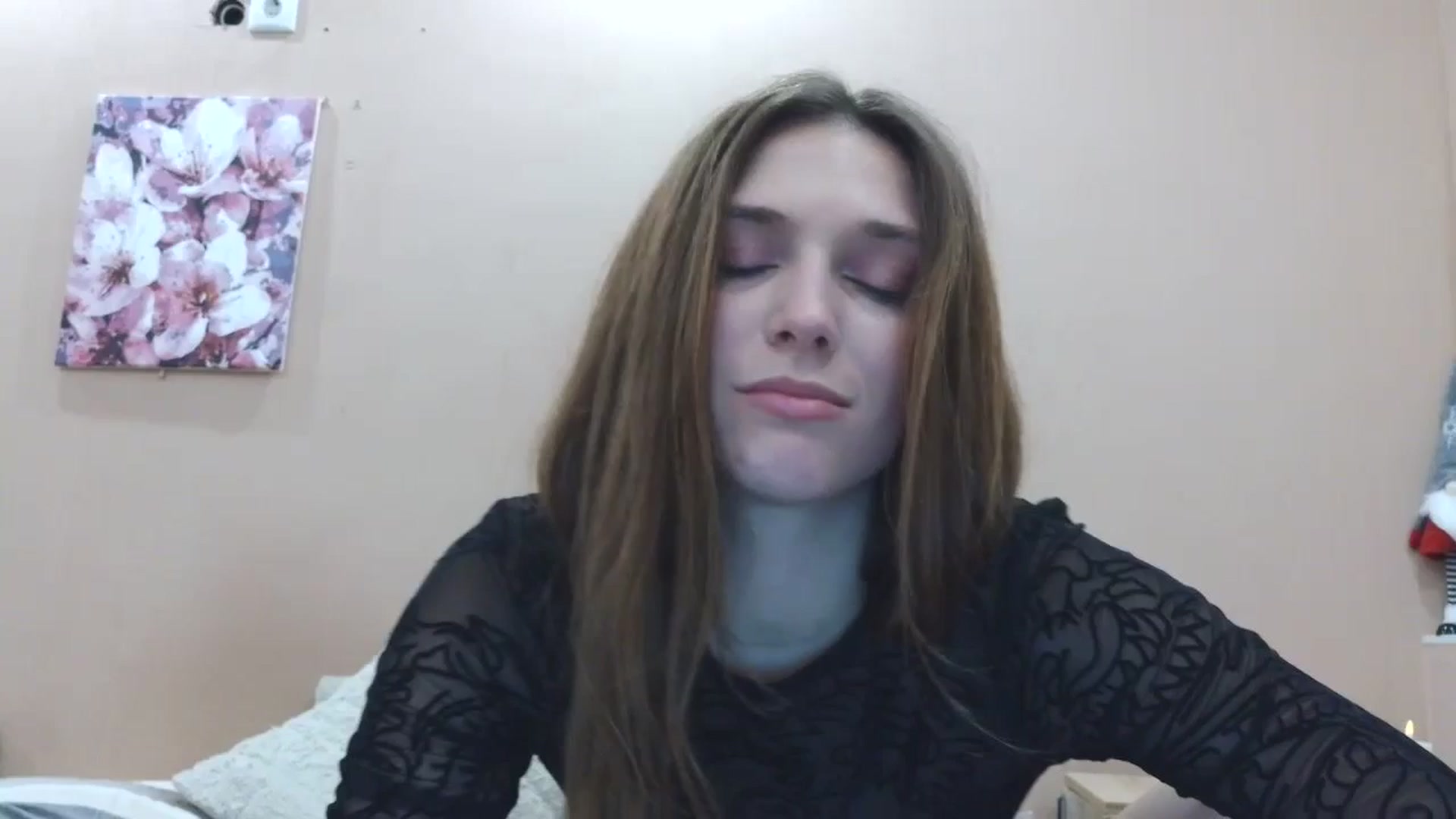 Gallery image thumbnail from HaleyReed's myfreecams stream on, 03/02/2025, 15:55 image 1 of 20