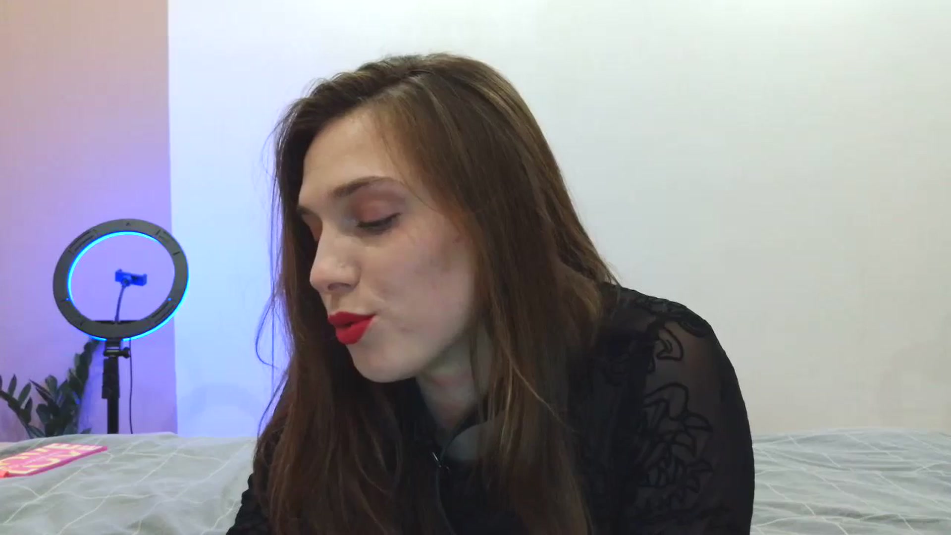 Gallery image thumbnail from HaleyReed's myfreecams stream on, 03/02/2025, 18:31 image 12 of 20
