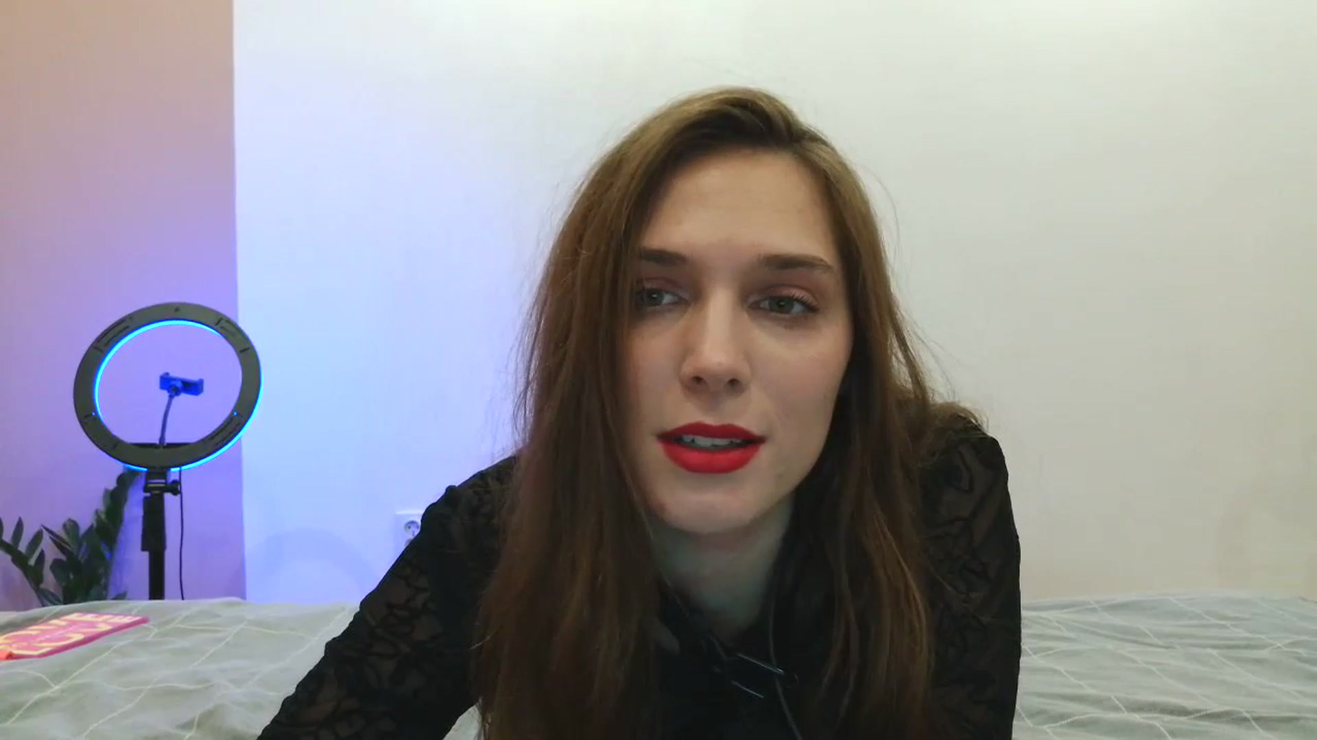 Gallery image thumbnail from HaleyReed's myfreecams stream on, 03/02/2025, 18:31 image 13 of 20