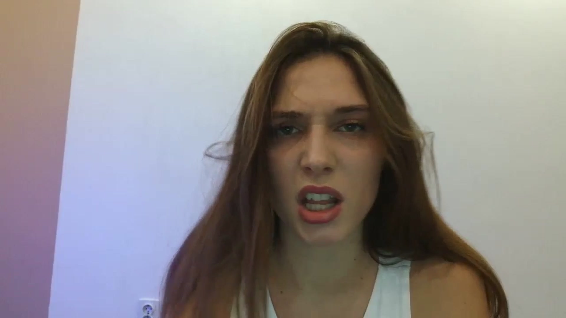 Gallery image thumbnail from HaleyReed's myfreecams stream on, 03/03/2025, 13:52 image 6 of 20