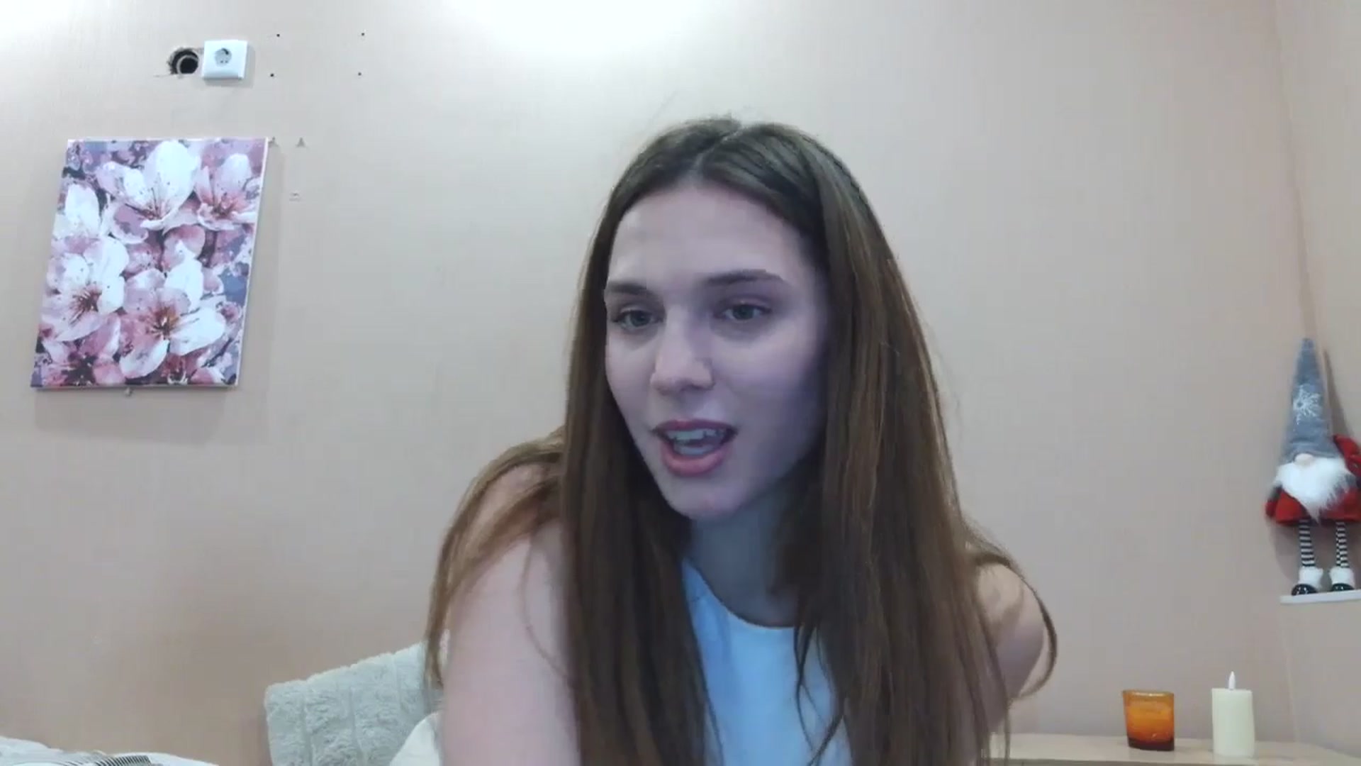 Gallery image thumbnail from HaleyReed's myfreecams stream on, 03/03/2025, 15:15 image 12 of 20