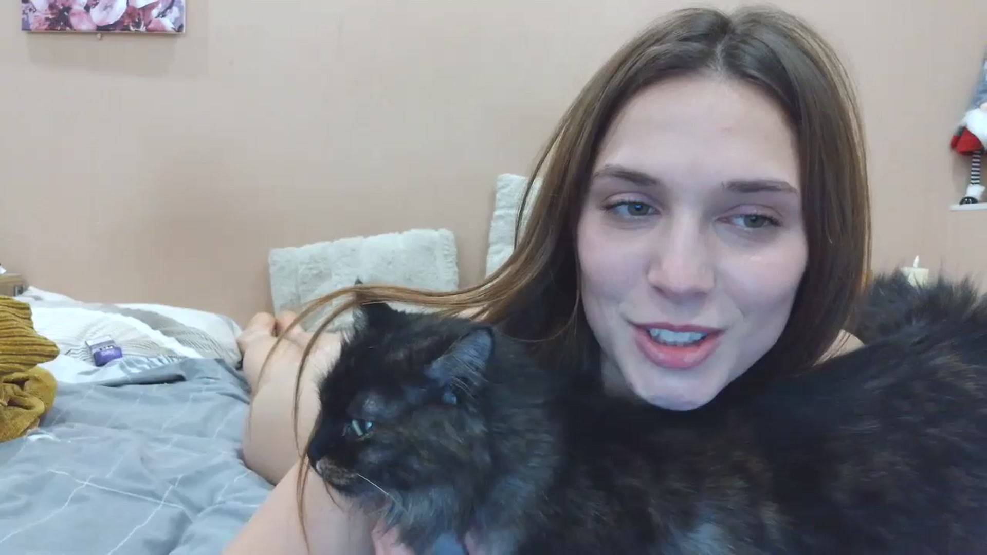 Gallery image thumbnail from HaleyReed's myfreecams stream on, 03/03/2025, 17:20 image 6 of 20