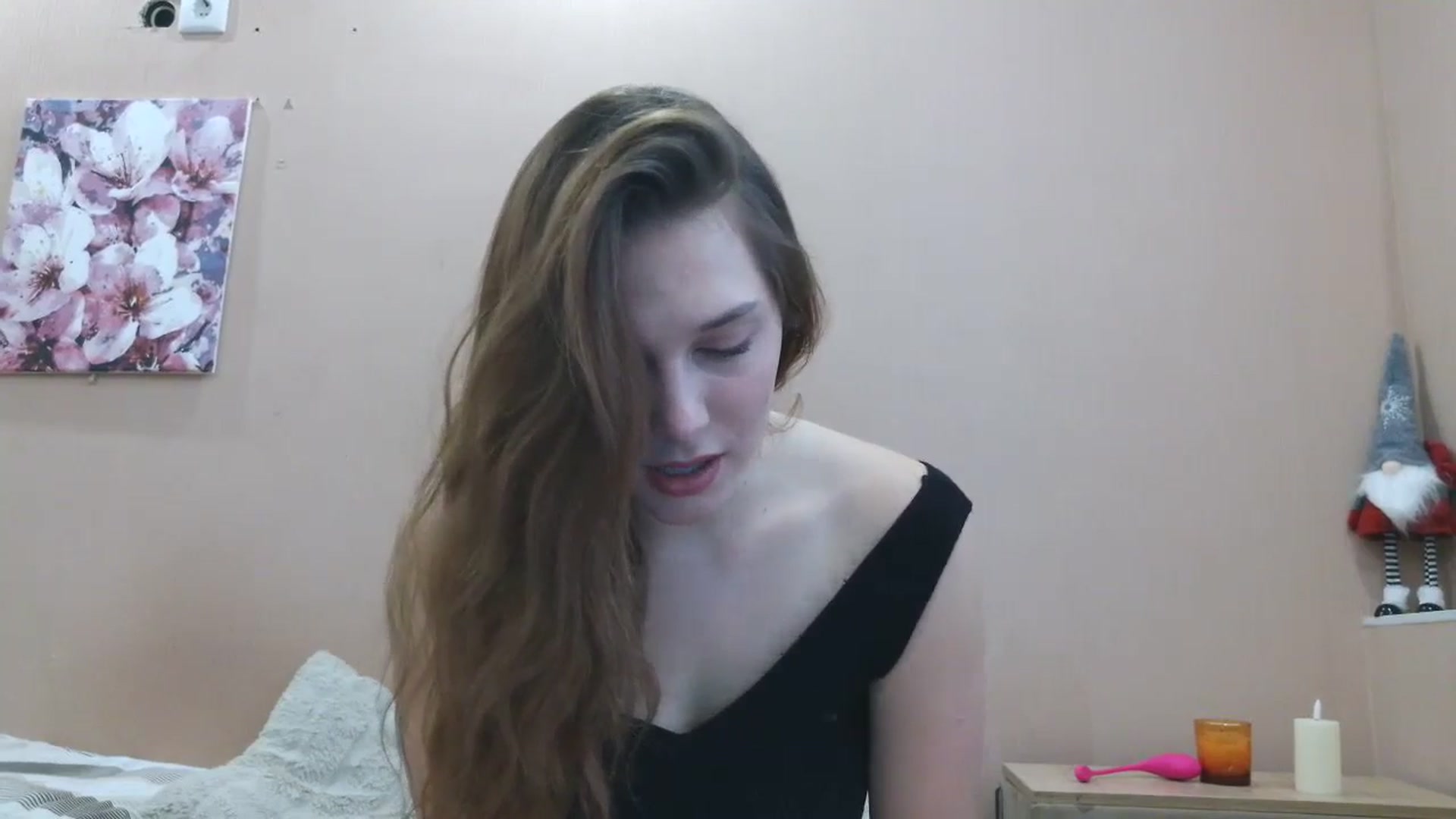 Gallery image thumbnail from HaleyReed's myfreecams stream on, 03/04/2025, 11:20 image 4 of 20