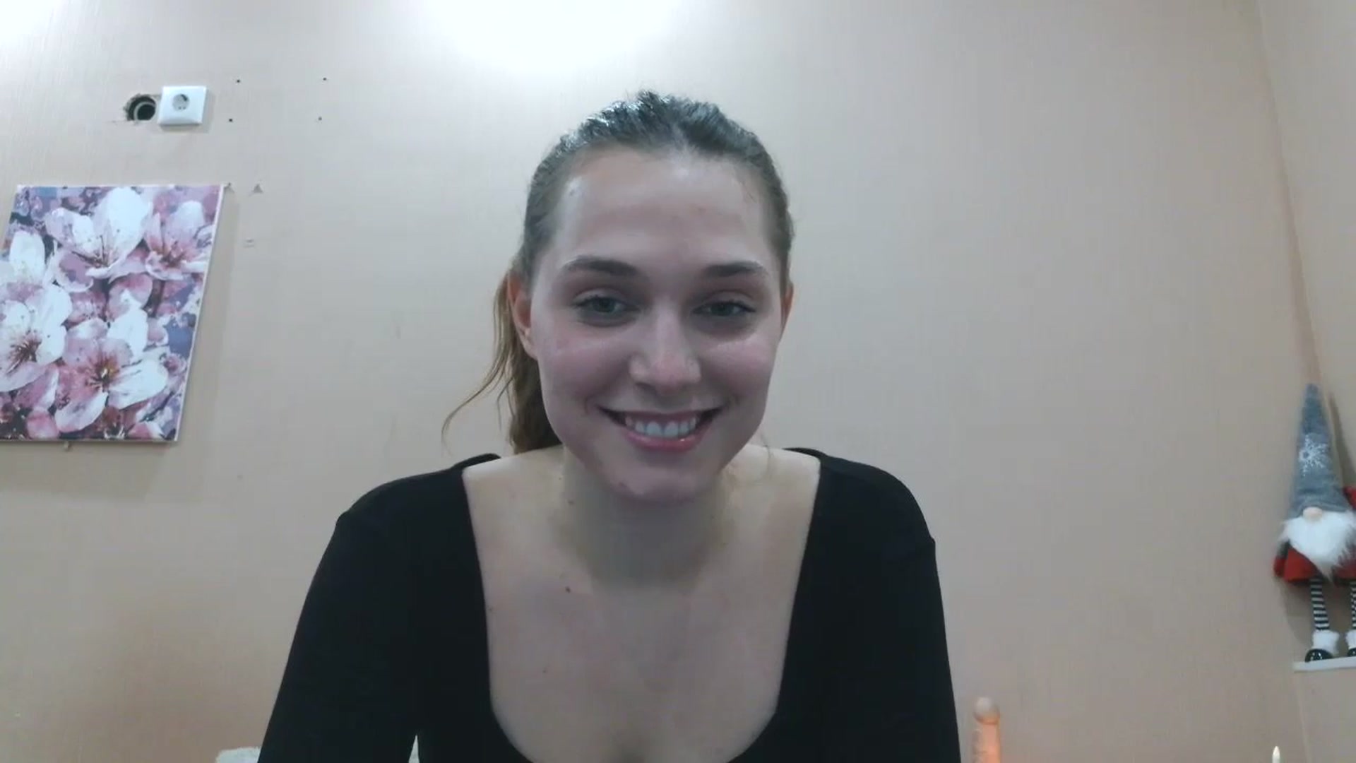 Gallery image thumbnail from HaleyReed's myfreecams stream on, 03/04/2025, 15:33 image 8 of 20