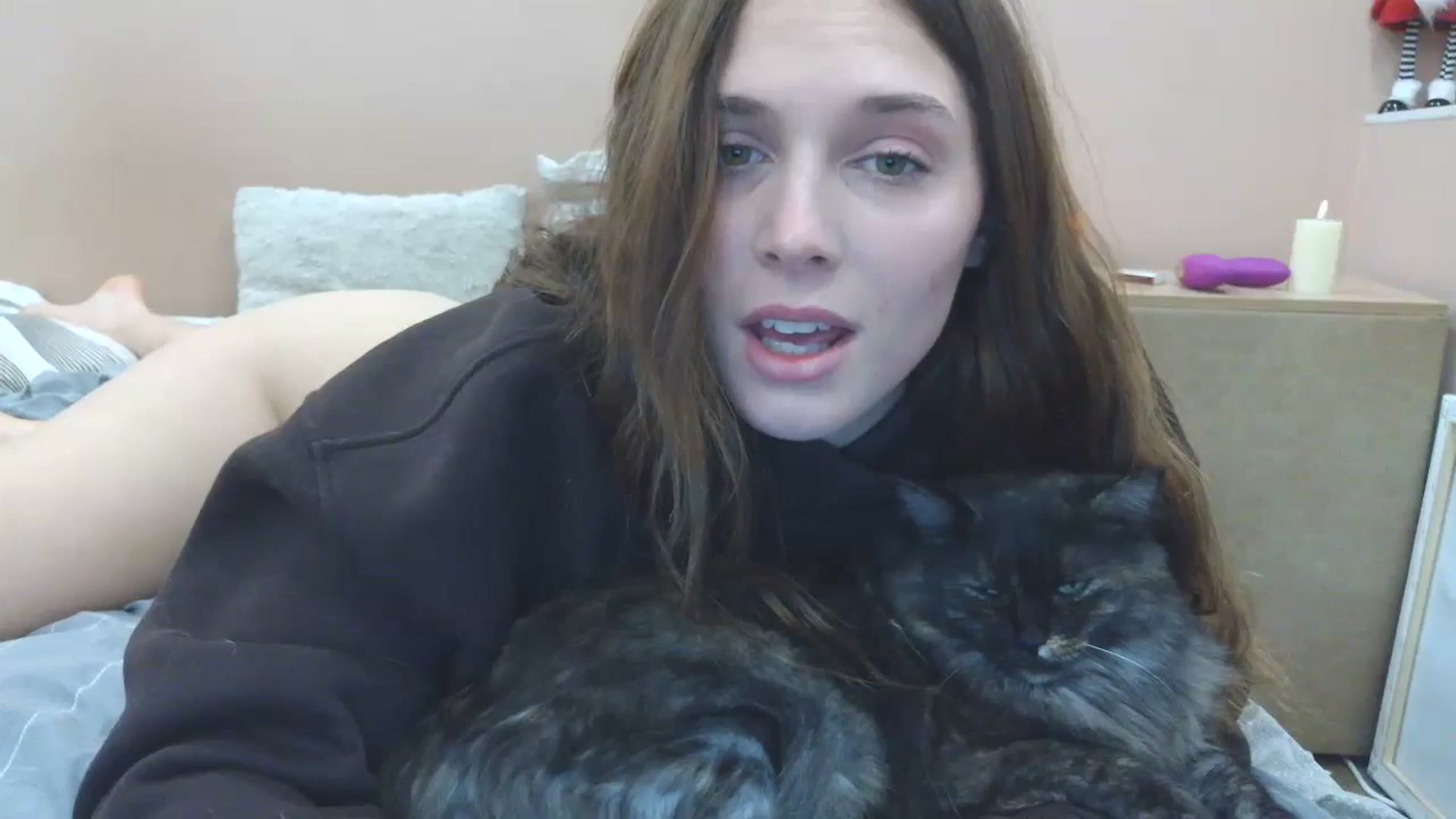 Gallery image thumbnail from HaleyReed's myfreecams stream on, 03/04/2025, 15:33 image 3 of 20