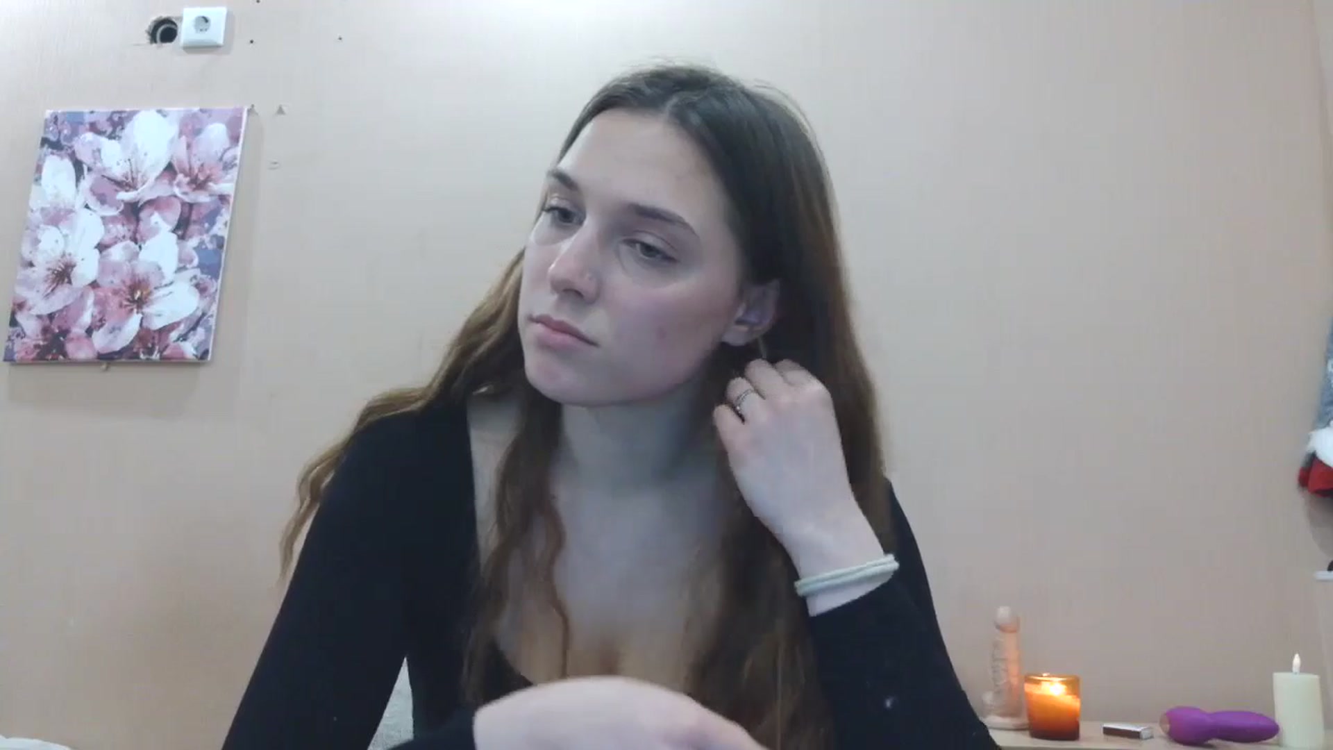 Gallery image thumbnail from HaleyReed's myfreecams stream on, 03/04/2025, 15:33 image 16 of 20