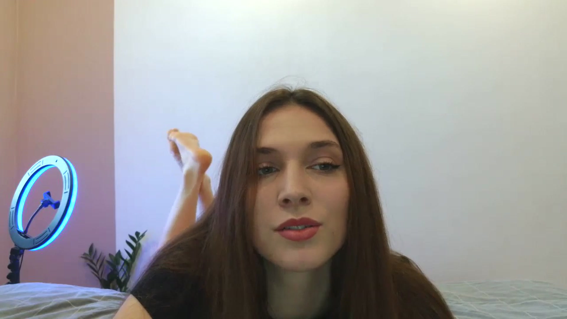 Gallery image thumbnail from HaleyReed's myfreecams stream on, 03/06/2025, 14:18 image 4 of 20