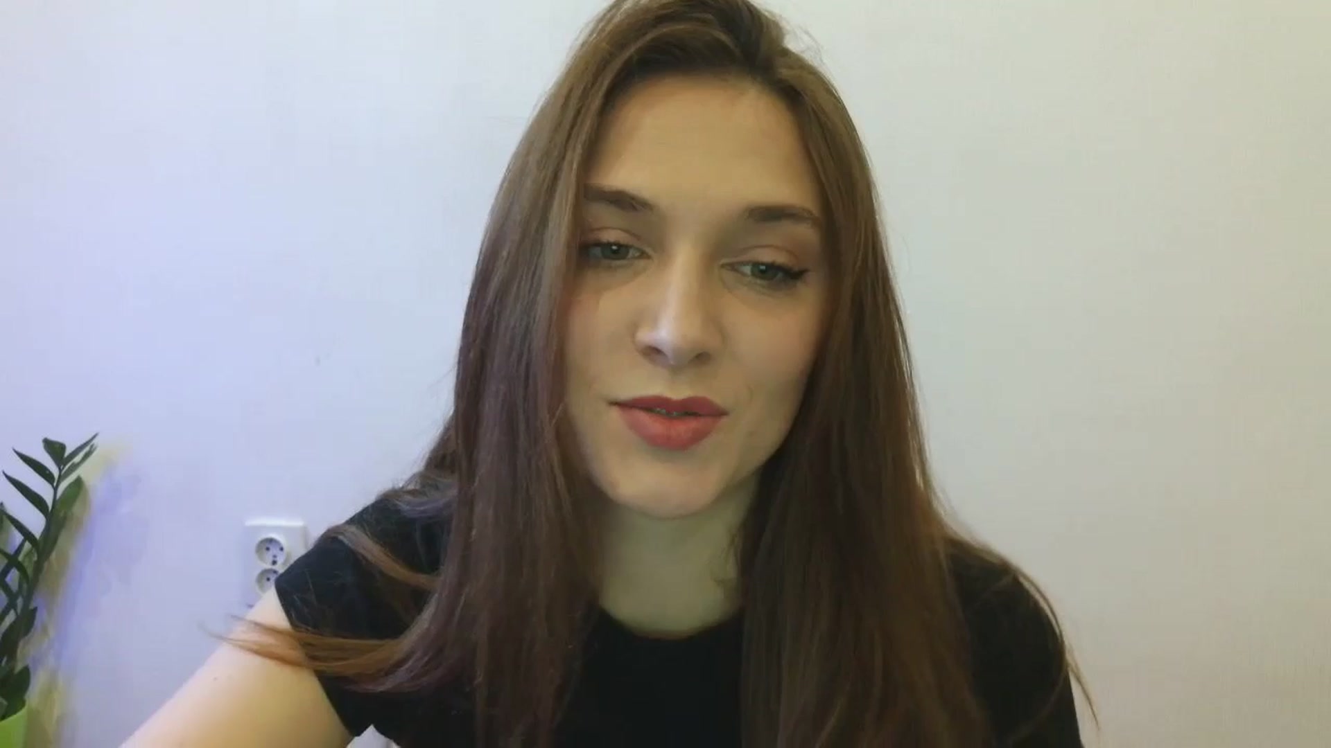 Gallery image thumbnail from HaleyReed's myfreecams stream on, 03/06/2025, 14:18 image 18 of 20