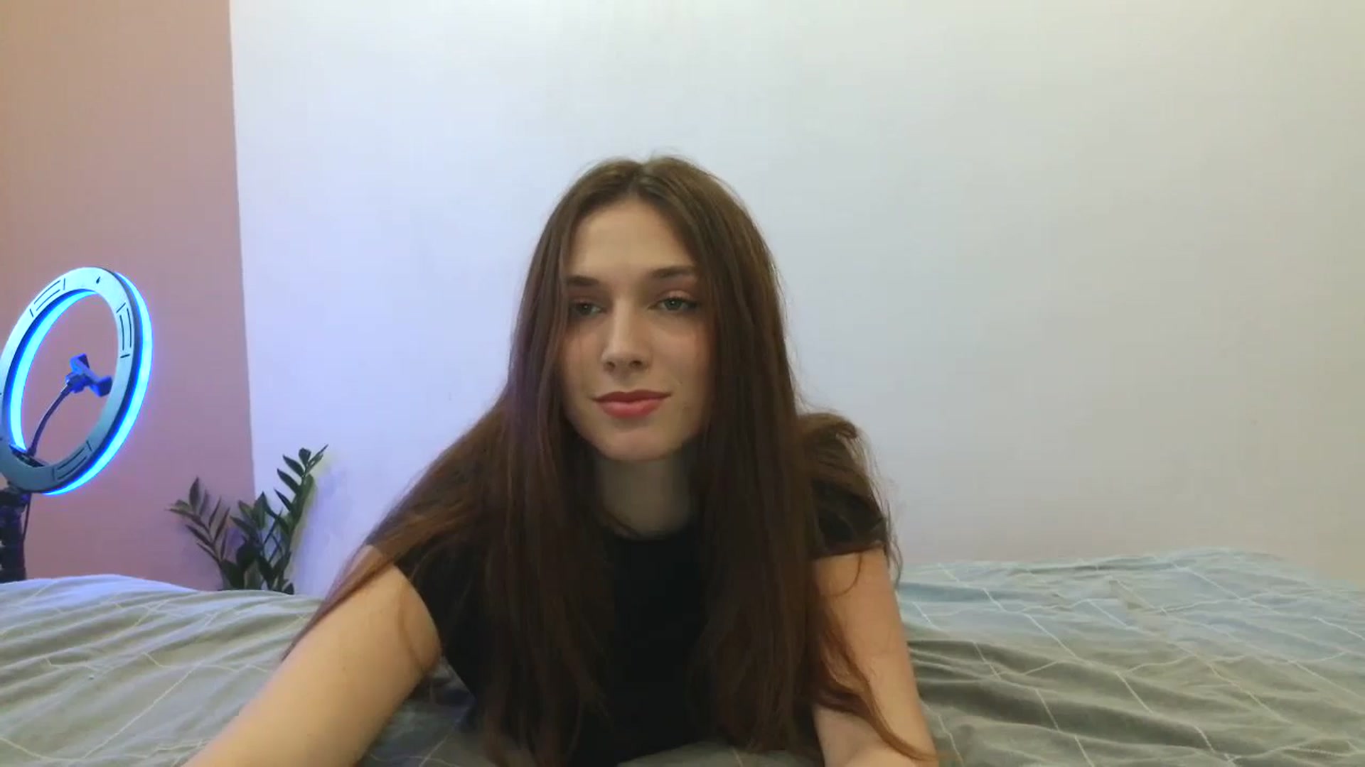 Gallery image thumbnail from HaleyReed's myfreecams stream on, 03/06/2025, 14:18 image 11 of 20
