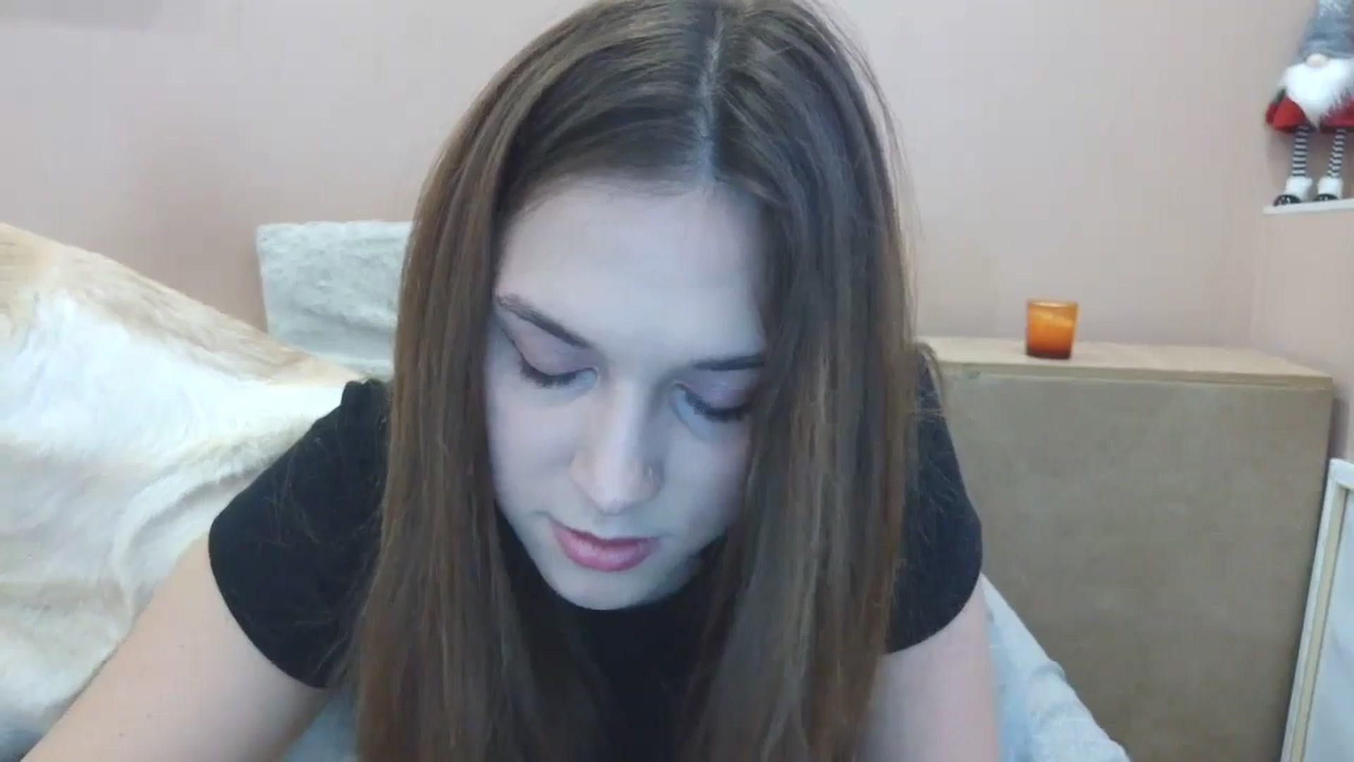 Gallery image thumbnail from HaleyReed's myfreecams stream on, 03/06/2025, 14:38 image 4 of 20
