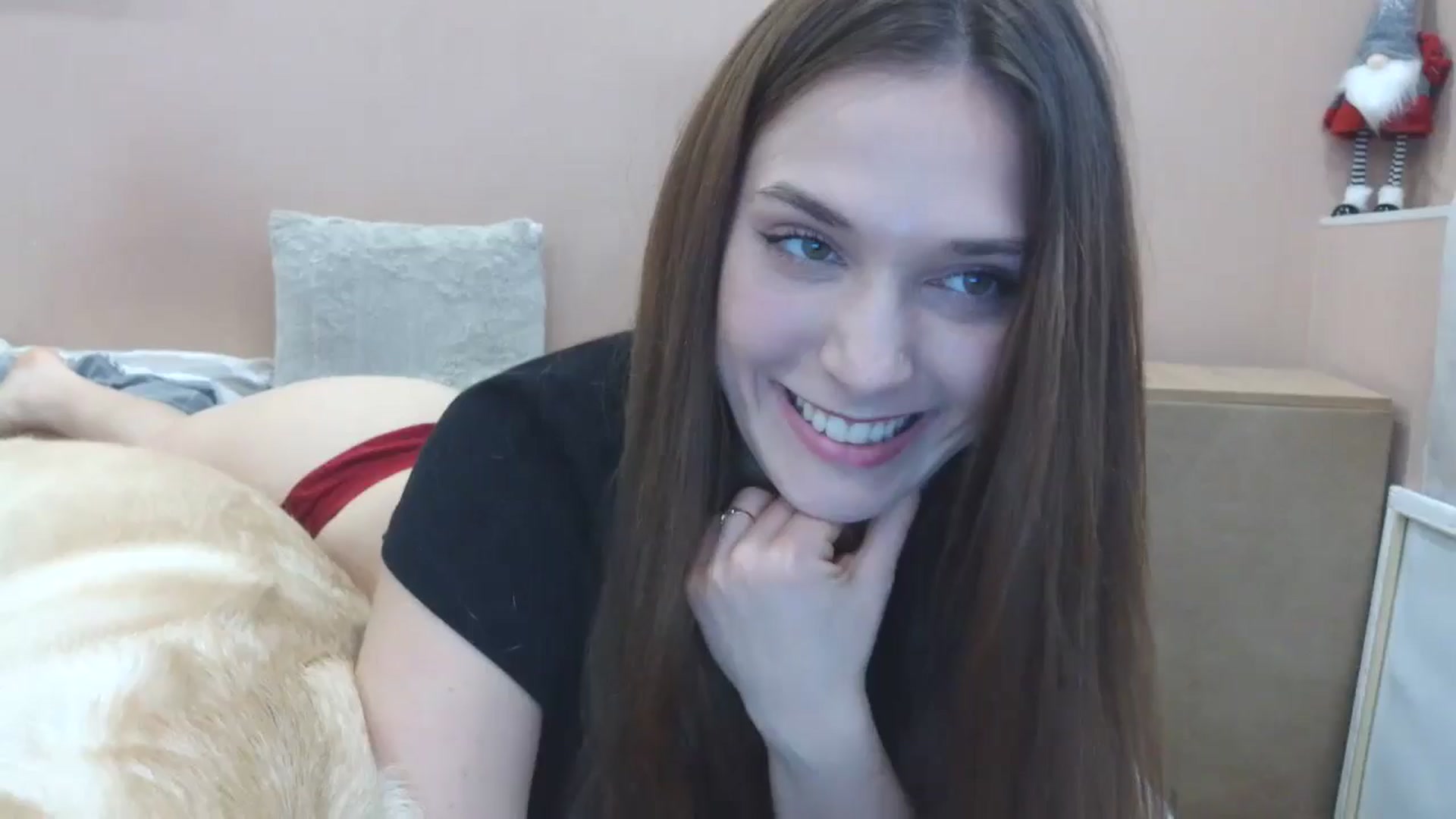 Gallery image thumbnail from HaleyReed's myfreecams stream on, 03/06/2025, 14:38 image 12 of 20