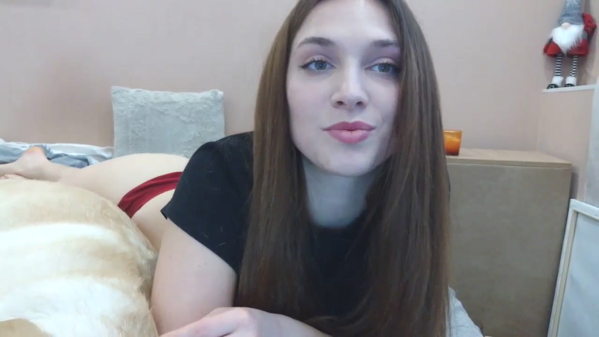 Gallery image thumbnail from HaleyReed's myfreecams stream on, 03/06/2025, 14:38 image 10 of 20