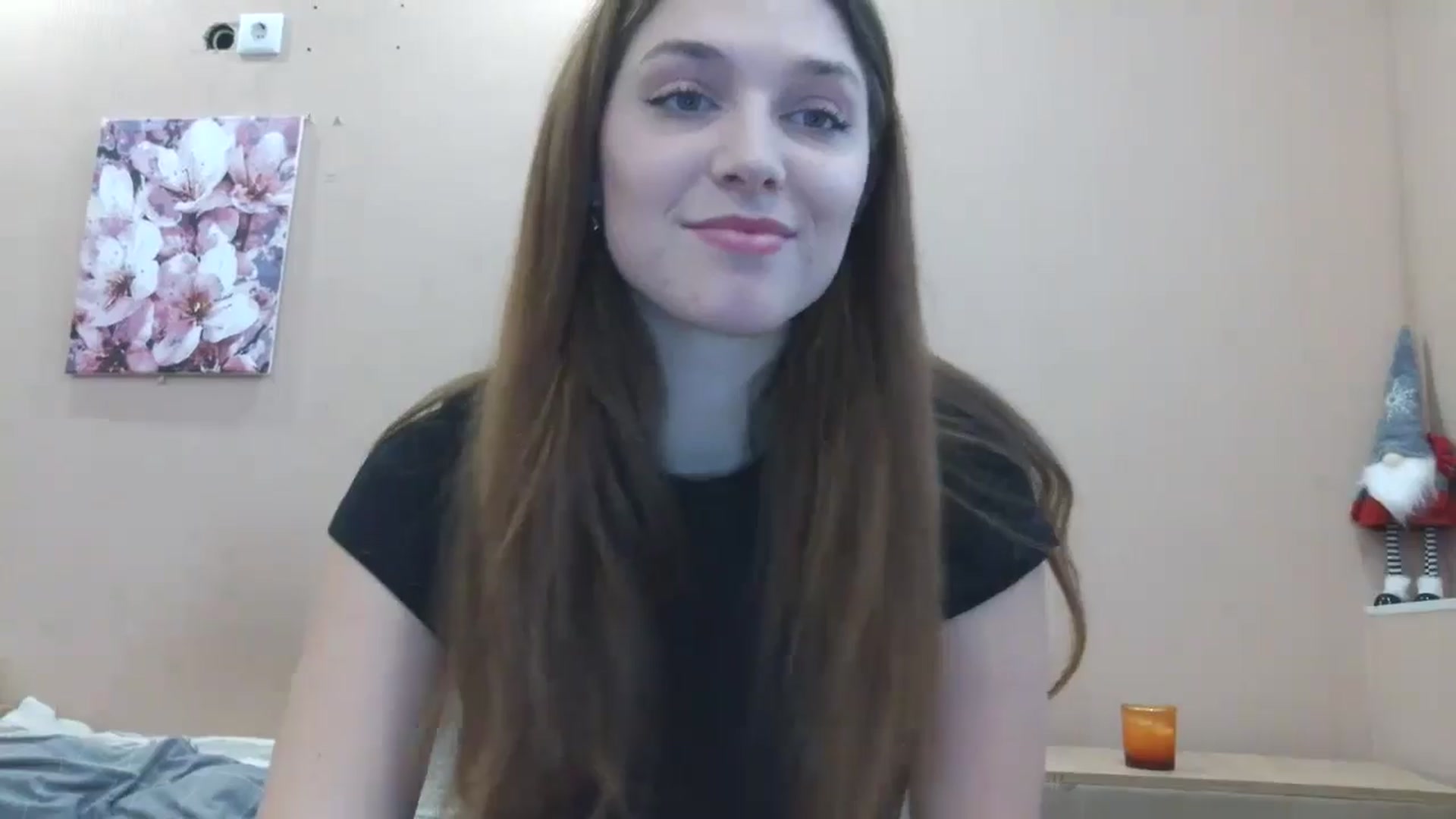 Gallery image thumbnail from HaleyReed's myfreecams stream on, 03/06/2025, 15:42 image 2 of 20