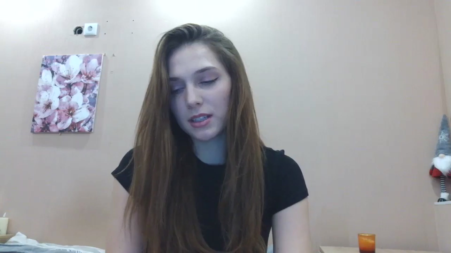 Gallery image thumbnail from HaleyReed's myfreecams stream on, 03/06/2025, 16:23 image 12 of 20