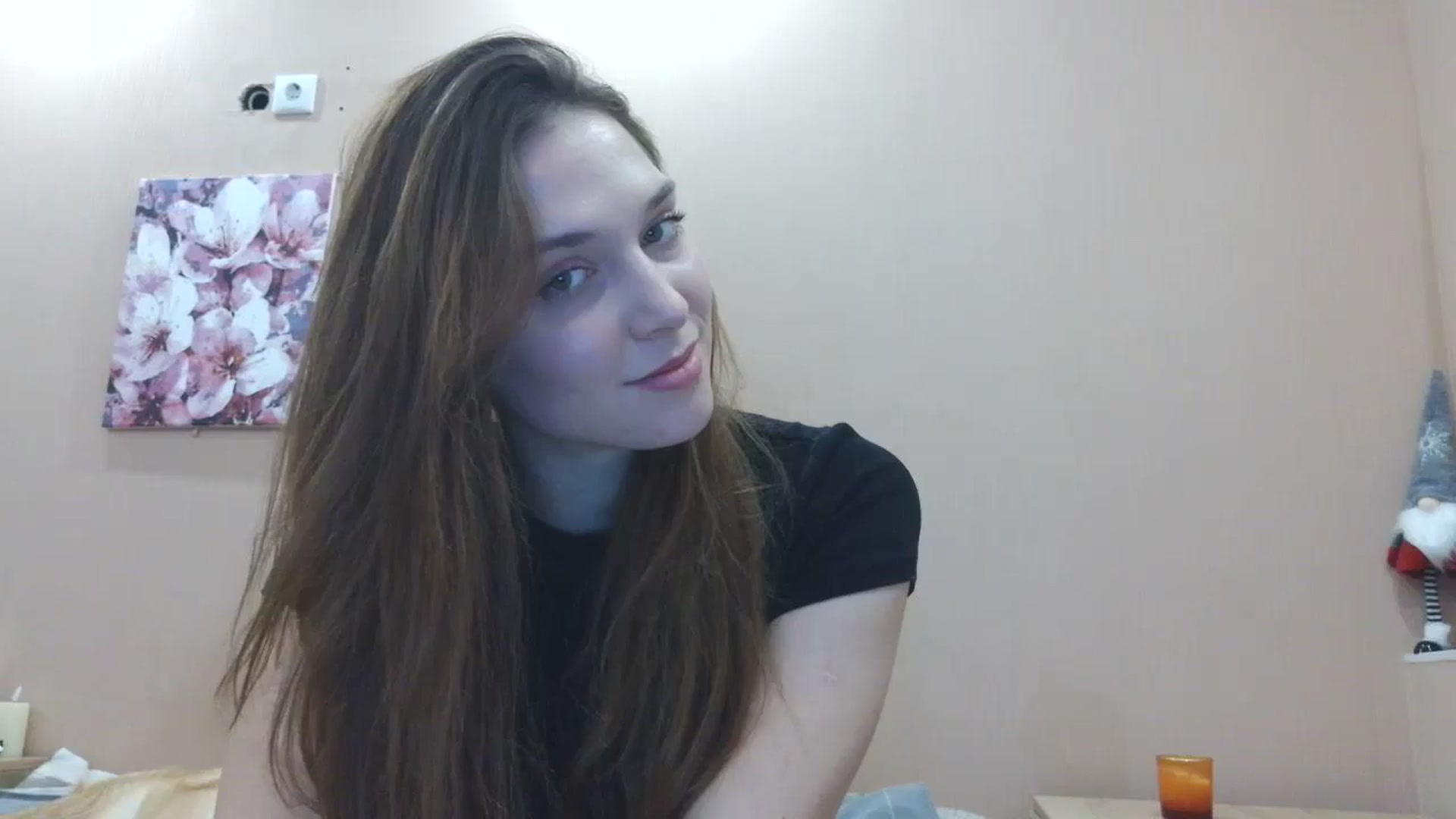 Gallery image thumbnail from HaleyReed's myfreecams stream on, 03/06/2025, 16:23 image 15 of 20