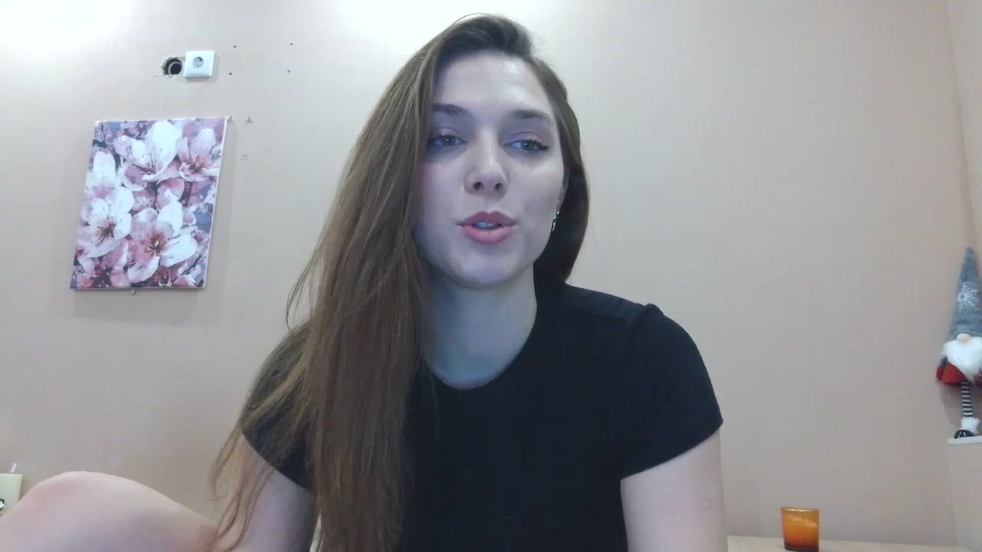 Gallery image thumbnail from HaleyReed's myfreecams stream on, 03/06/2025, 16:23 image 6 of 20