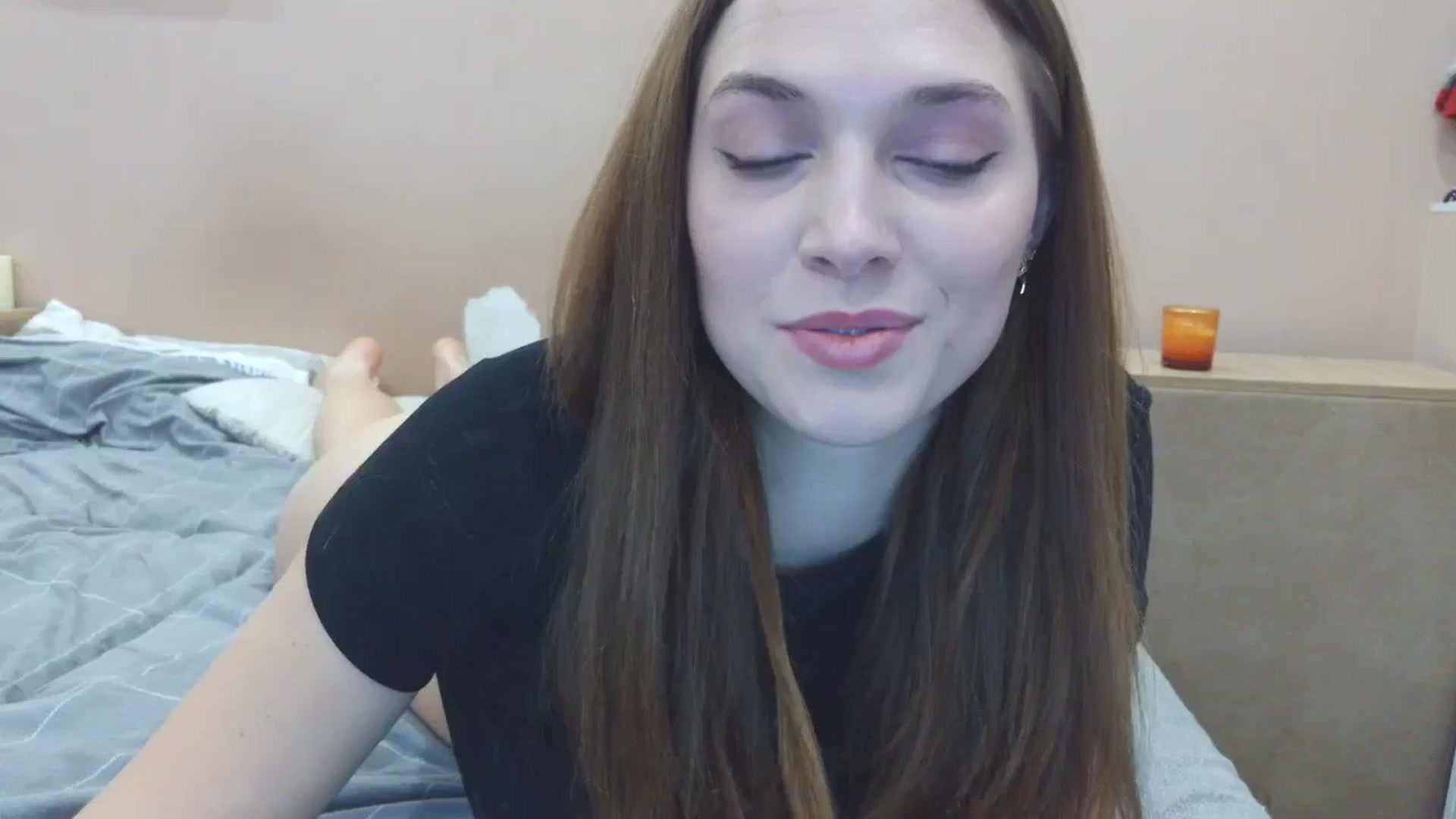 Gallery image thumbnail from HaleyReed's myfreecams stream on, 03/06/2025, 16:23 image 1 of 20