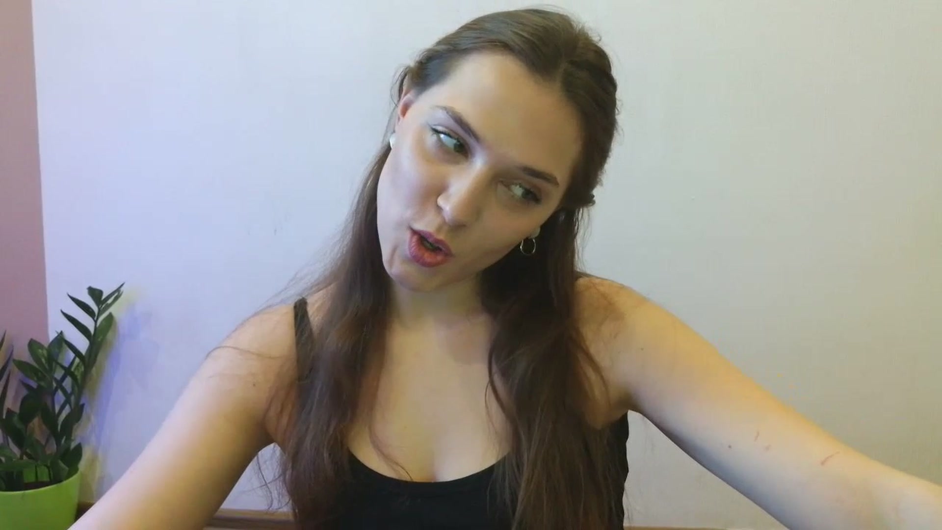 Gallery image thumbnail from HaleyReed's myfreecams stream on, 03/07/2025, 13:27 image 12 of 20