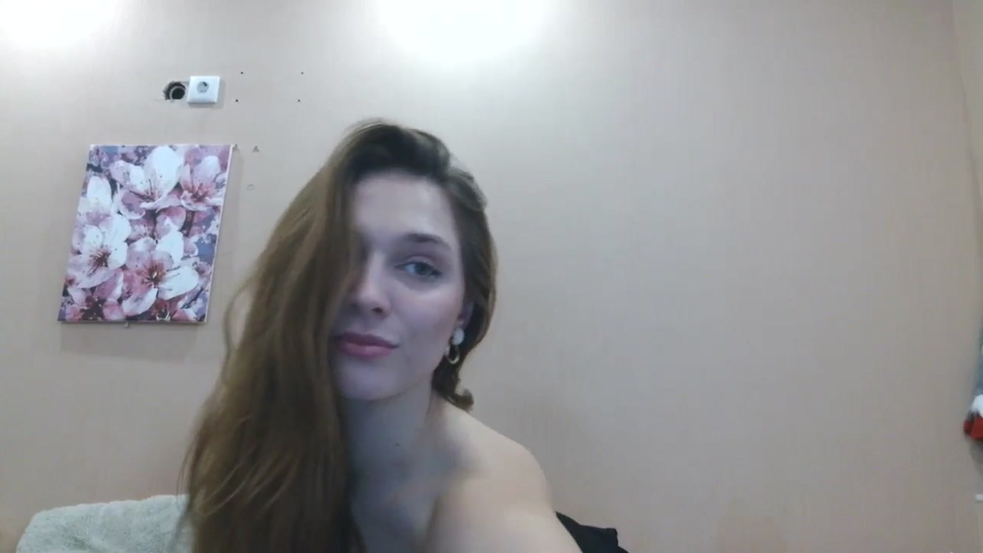 Gallery image thumbnail from HaleyReed's myfreecams stream on, 03/07/2025, 15:33 image 18 of 20