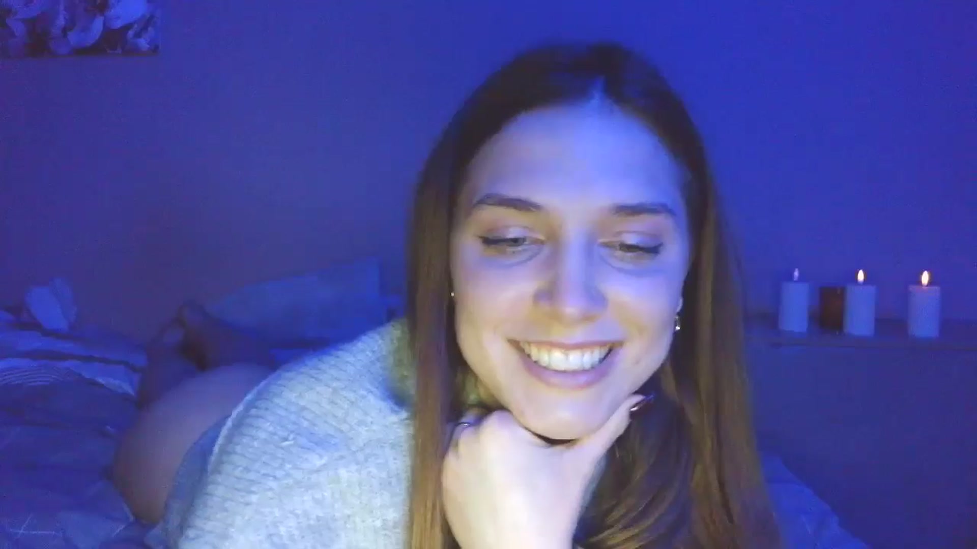 Gallery image thumbnail from HaleyReed's myfreecams stream on, 03/07/2025, 18:39 image 14 of 20