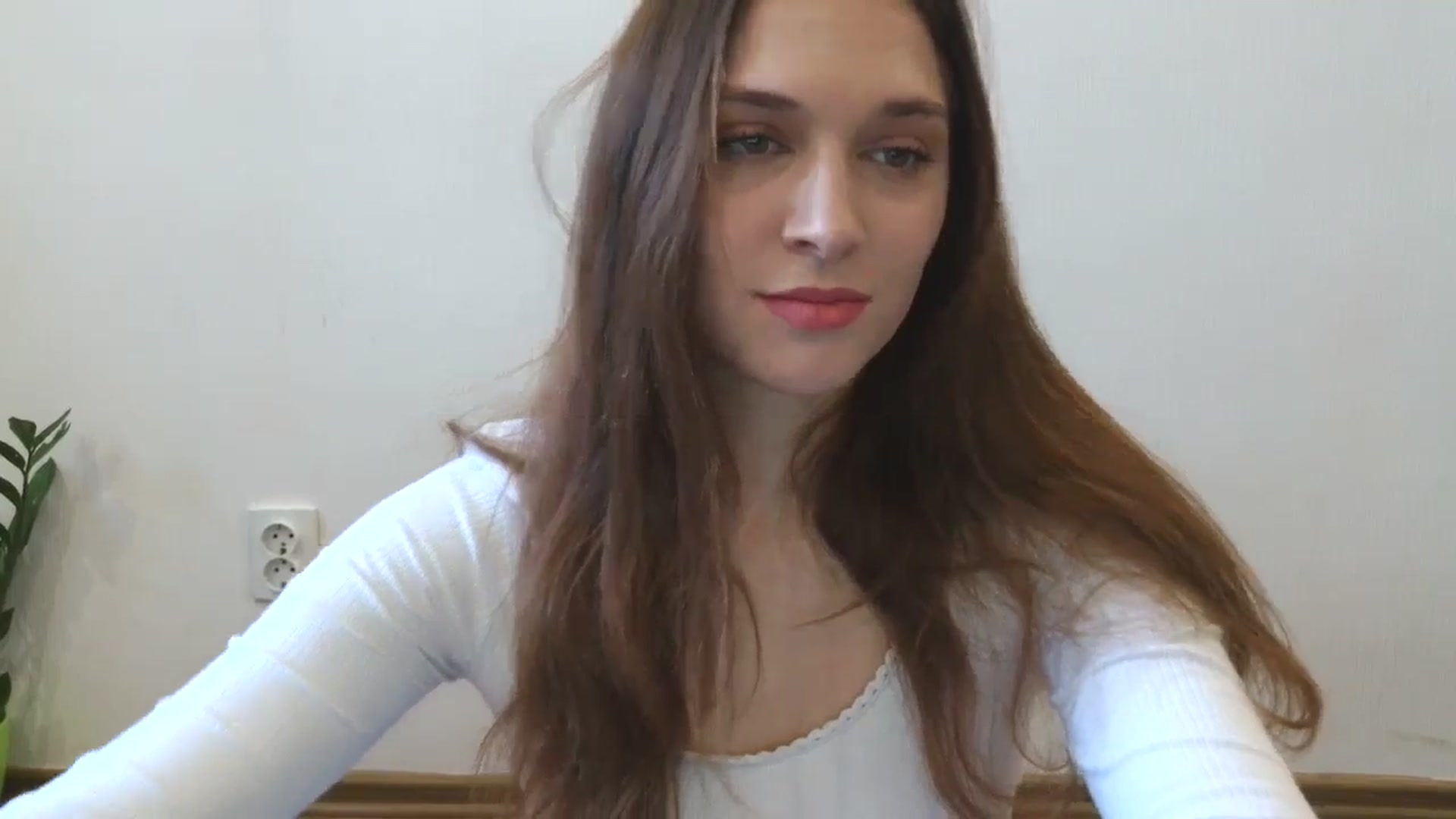 Gallery image thumbnail from HaleyReed's myfreecams stream on, 03/09/2025, 12:59 image 10 of 20