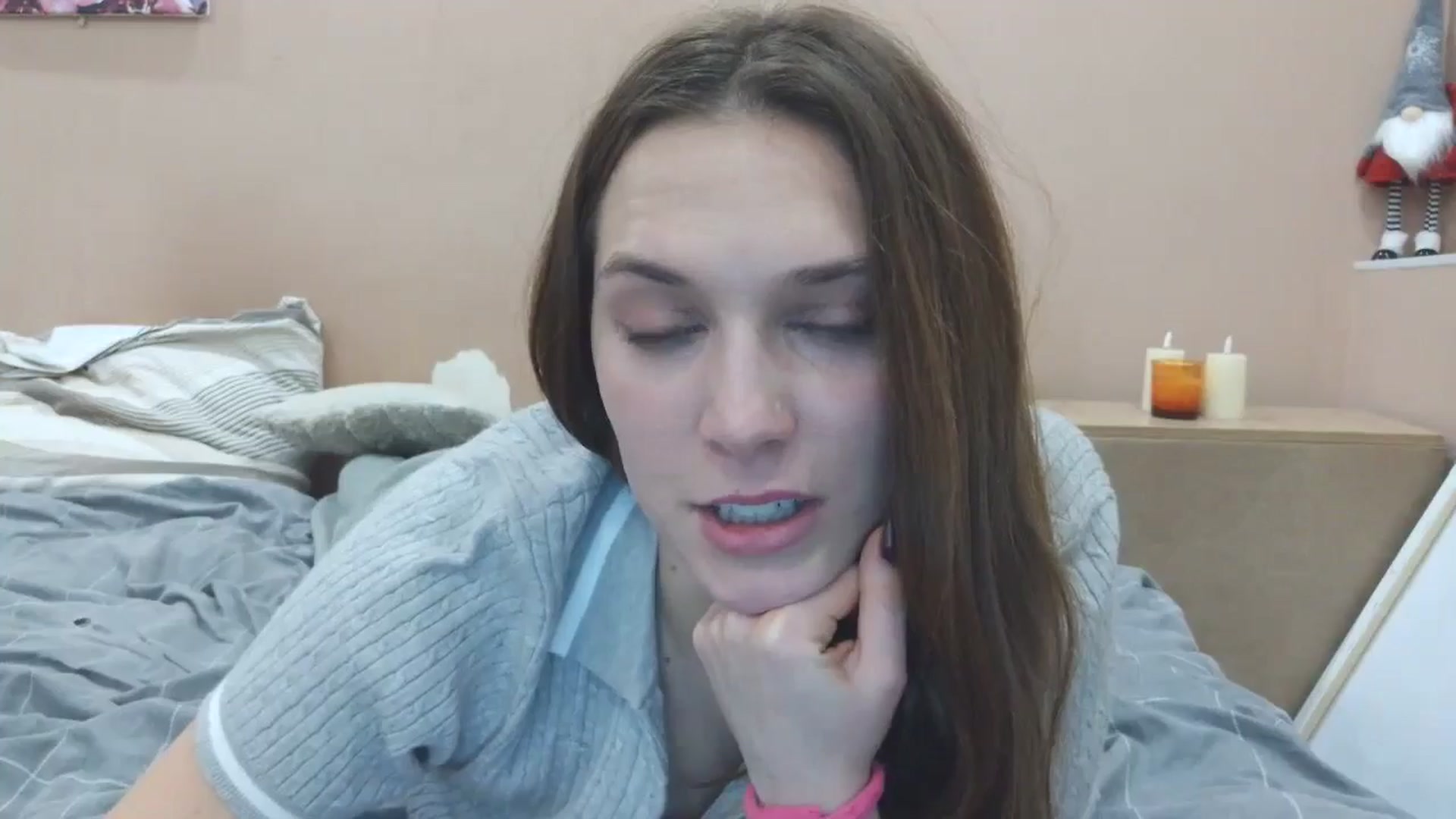 Gallery image thumbnail from HaleyReed's myfreecams stream on, 03/09/2025, 17:39 image 2 of 20