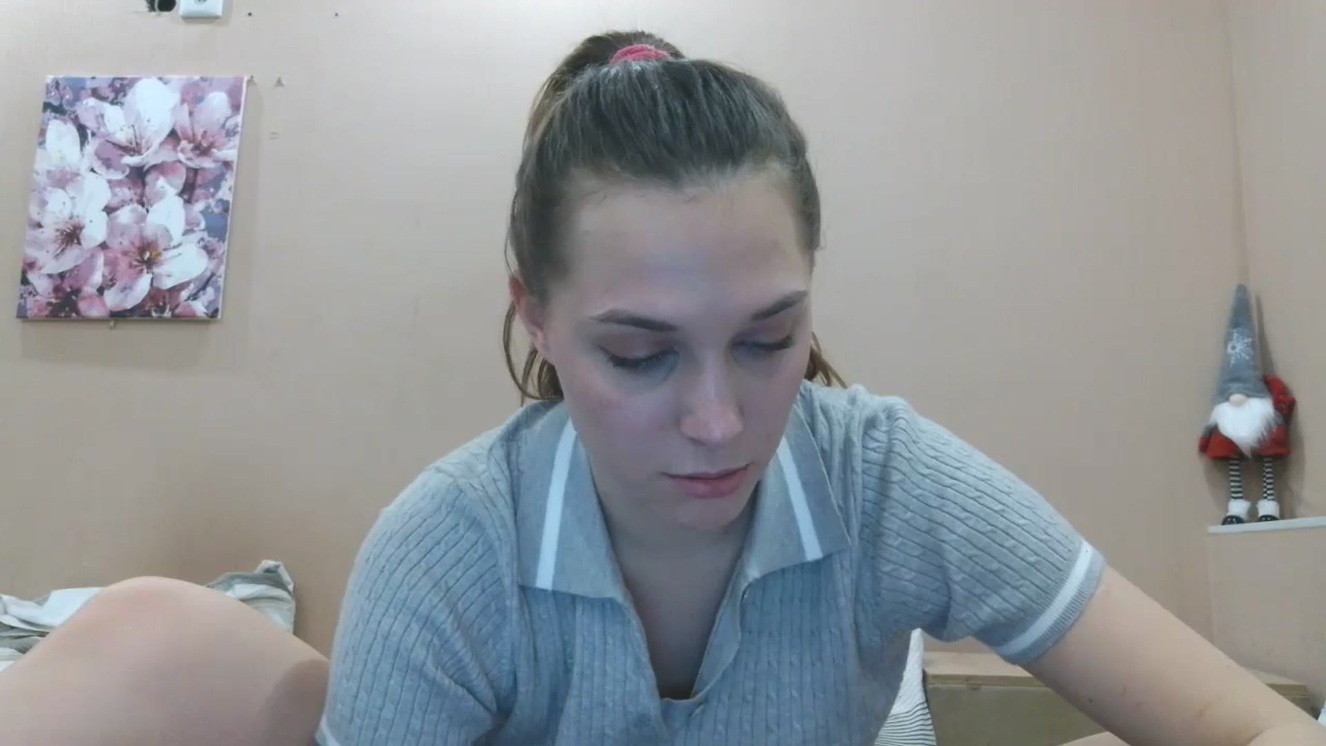 Gallery image thumbnail from HaleyReed's myfreecams stream on, 03/09/2025, 17:39 image 15 of 20