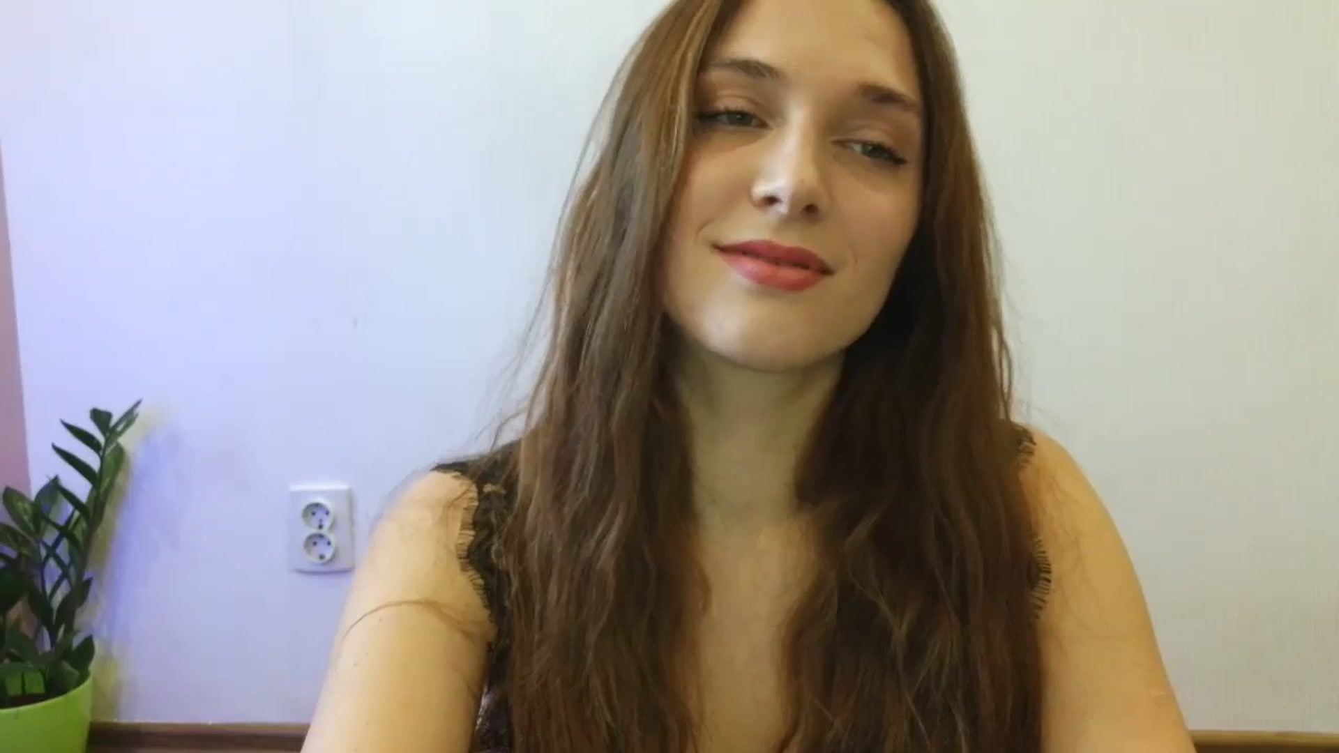 Gallery image thumbnail from HaleyReed's myfreecams stream on, 03/10/2025, 13:25 image 5 of 20