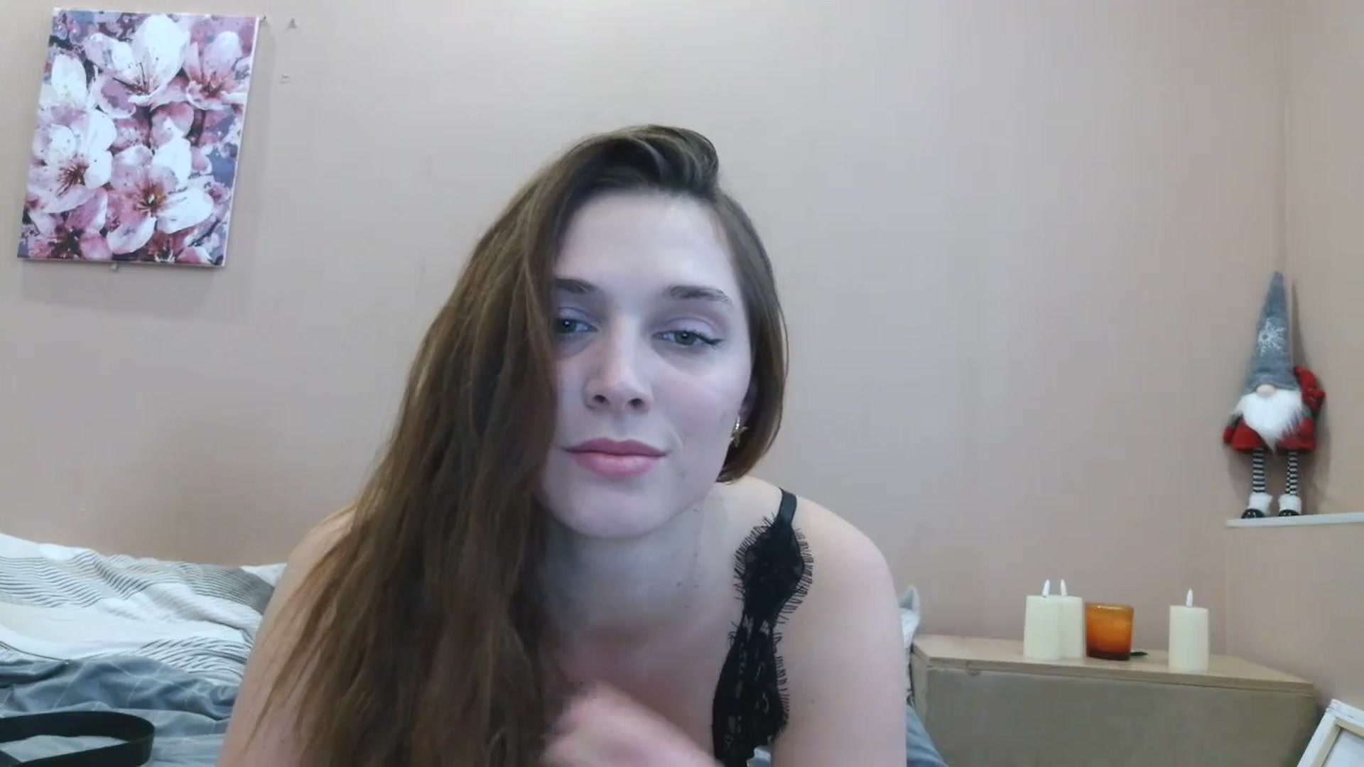 Gallery image thumbnail from HaleyReed's myfreecams stream on, 03/10/2025, 14:25 image 6 of 20