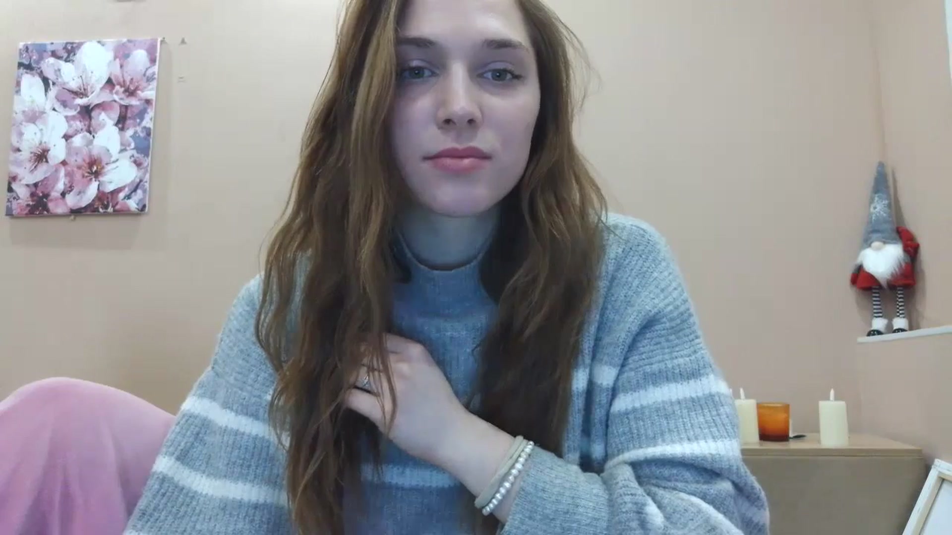 Gallery image thumbnail from HaleyReed's myfreecams stream on, 03/10/2025, 16:40 image 9 of 20