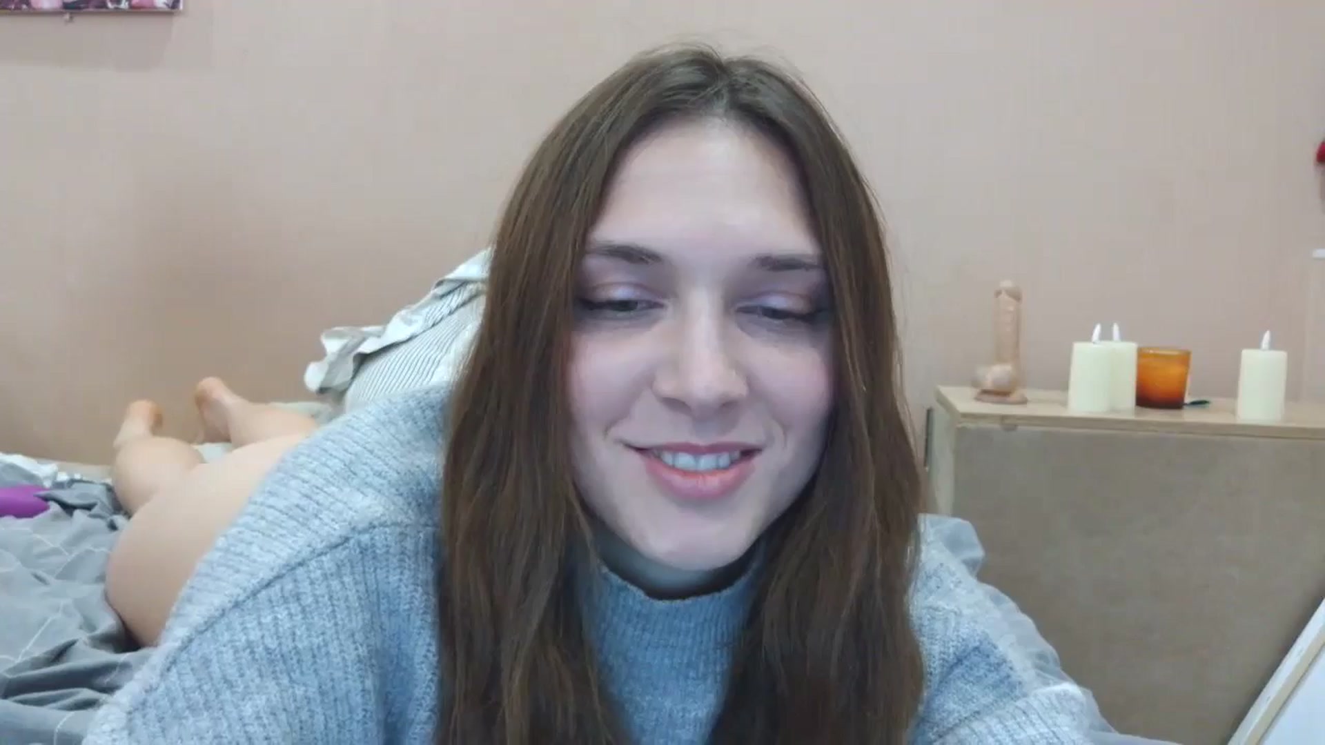 Gallery image thumbnail from HaleyReed's myfreecams stream on, 03/10/2025, 18:34 image 7 of 20